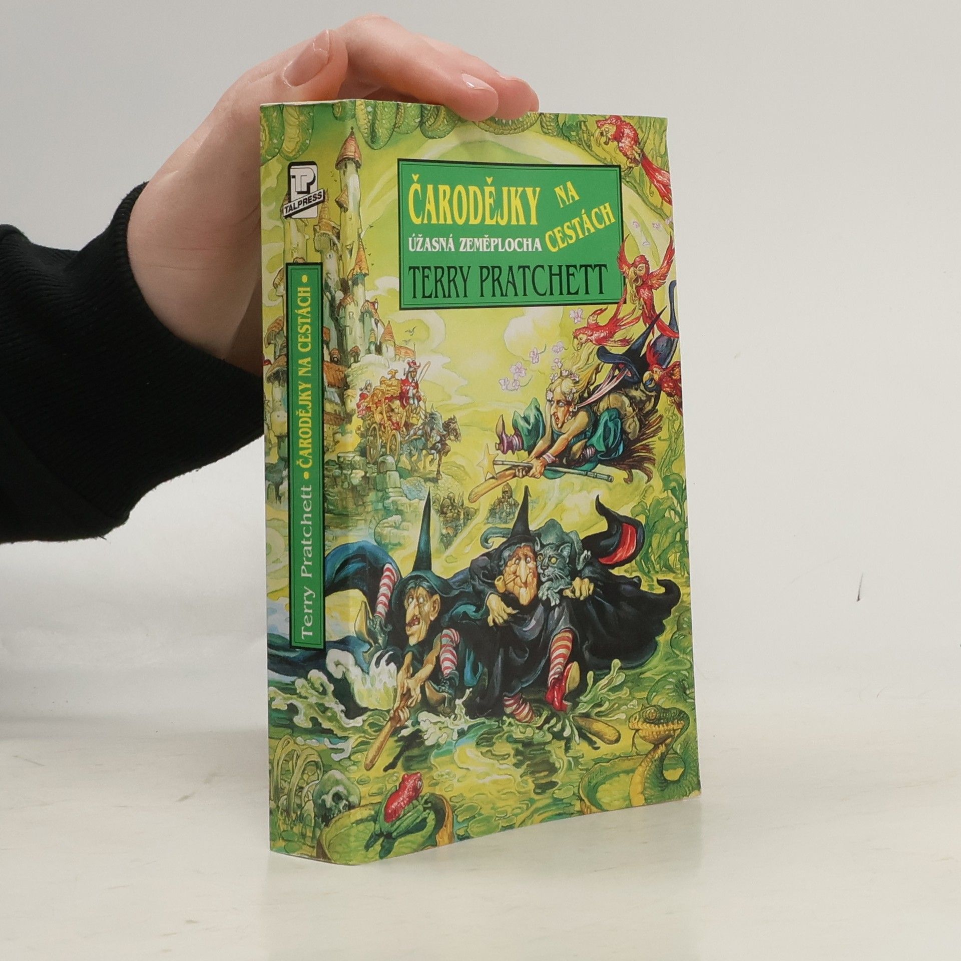 Terry Pratchett Čarodějky na cestách