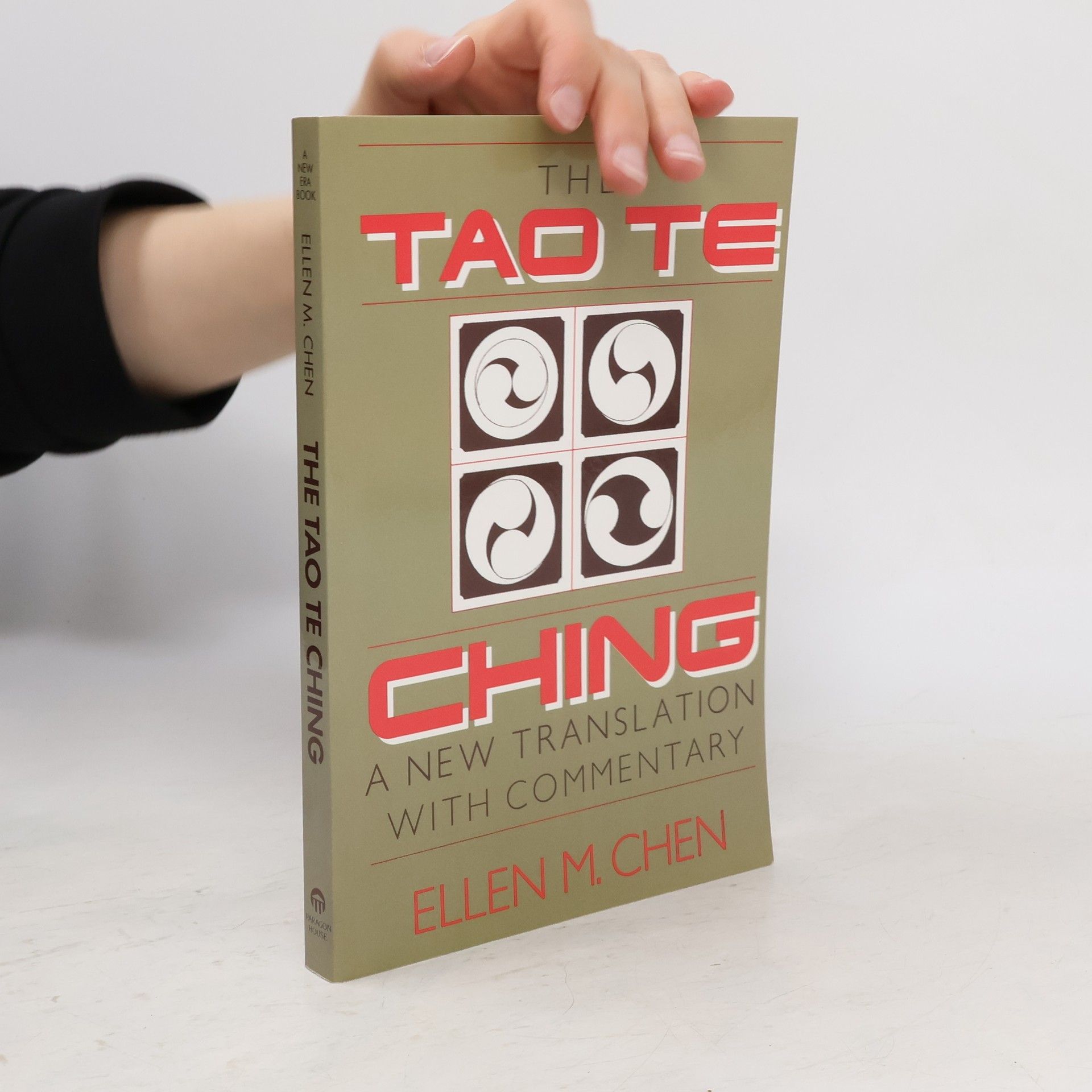 Ellen M. Chen The Tao Te Ching