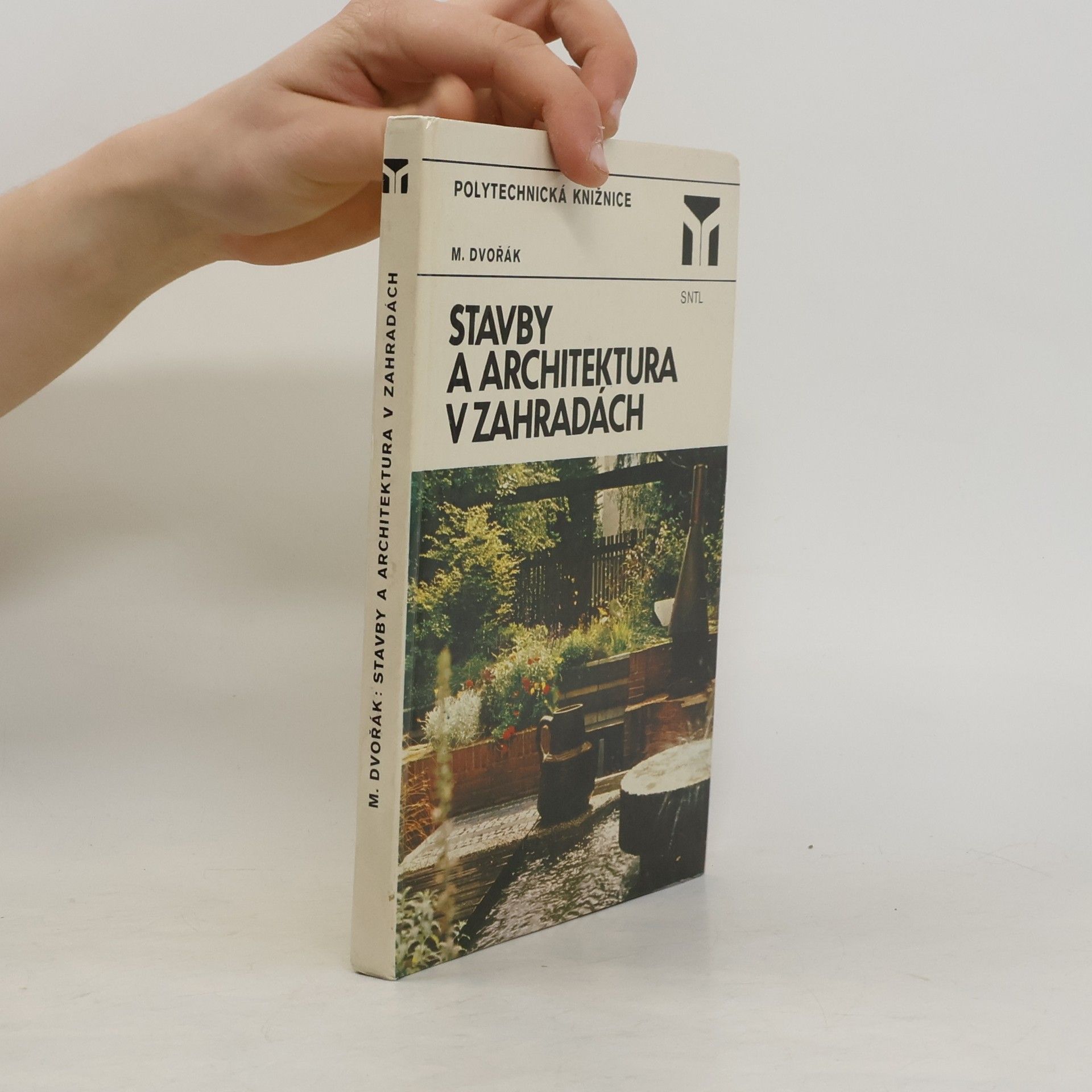 Miloš Dvořák Stavby a architektura v zahradách