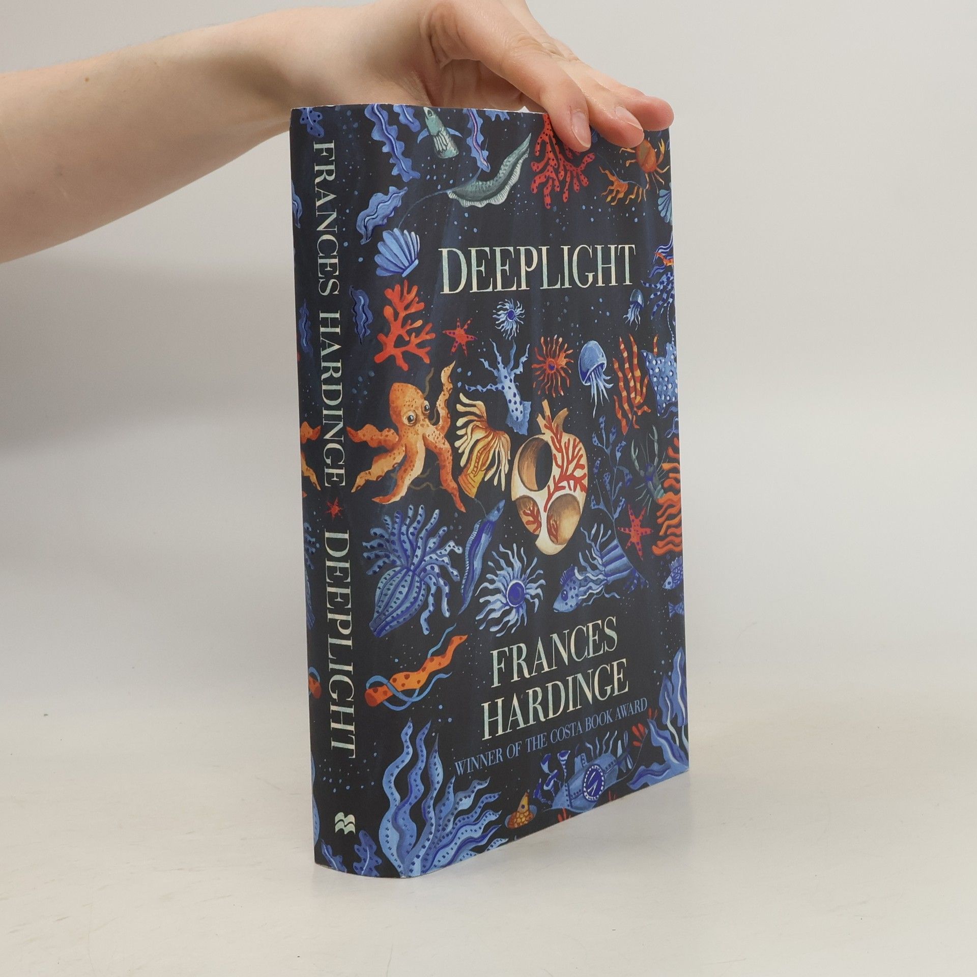 Frances Hardinge Deeplight