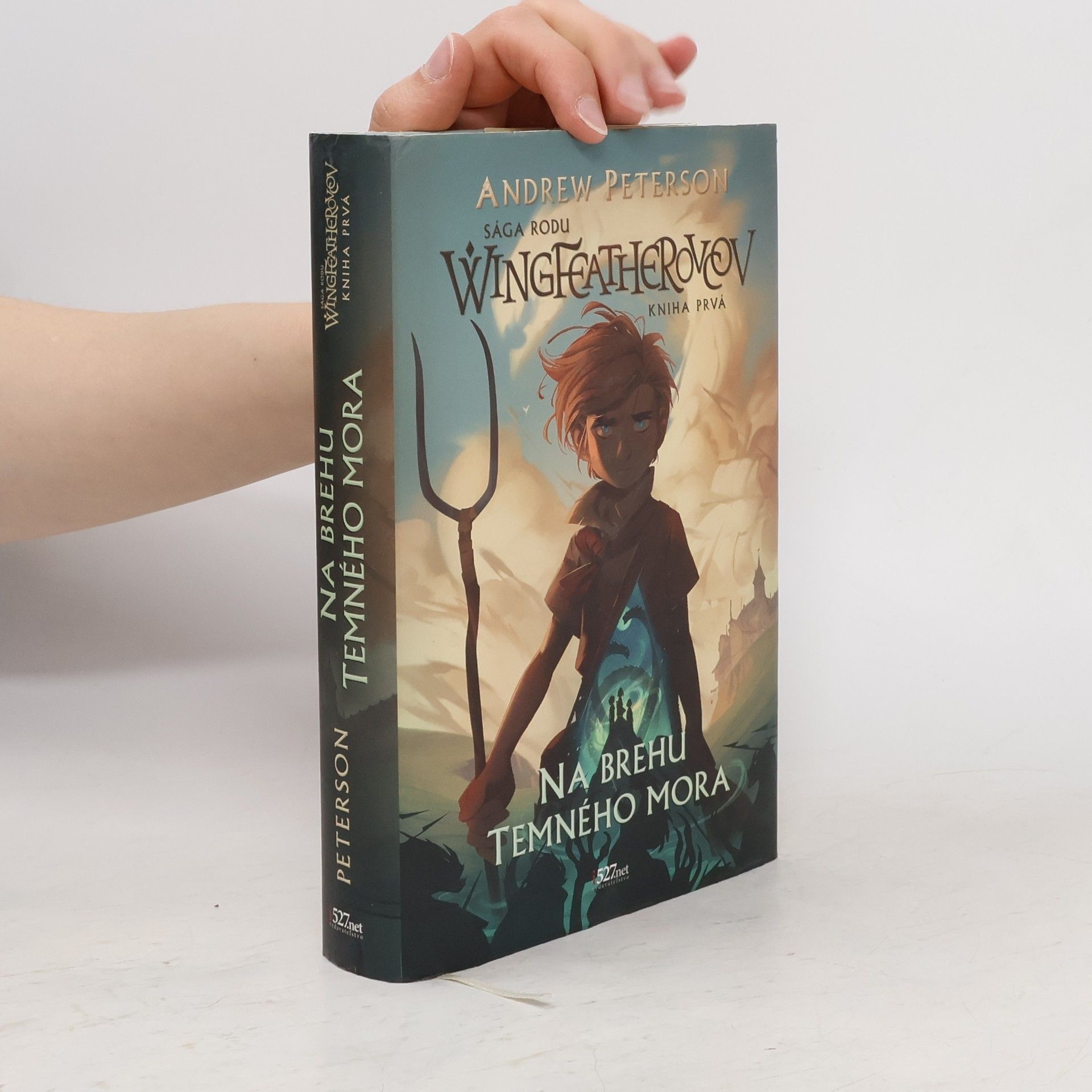 Andrew Peterson Na brehu temného mora