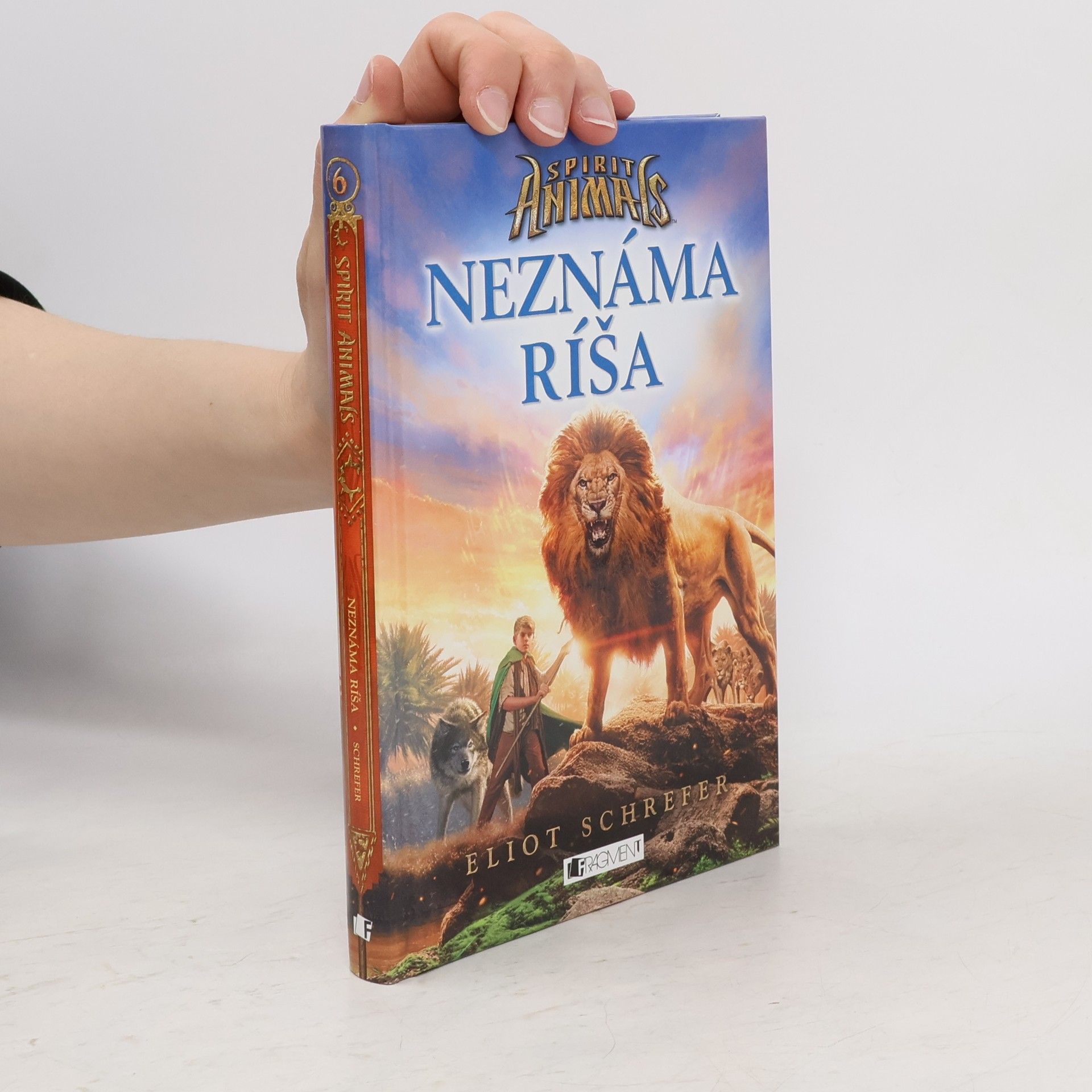 Eliot Schrefer Neznáma ríša