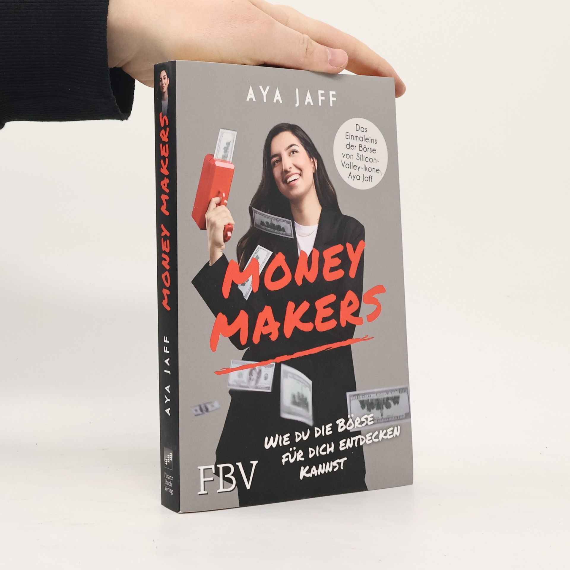 Aya Jaff Money Makers