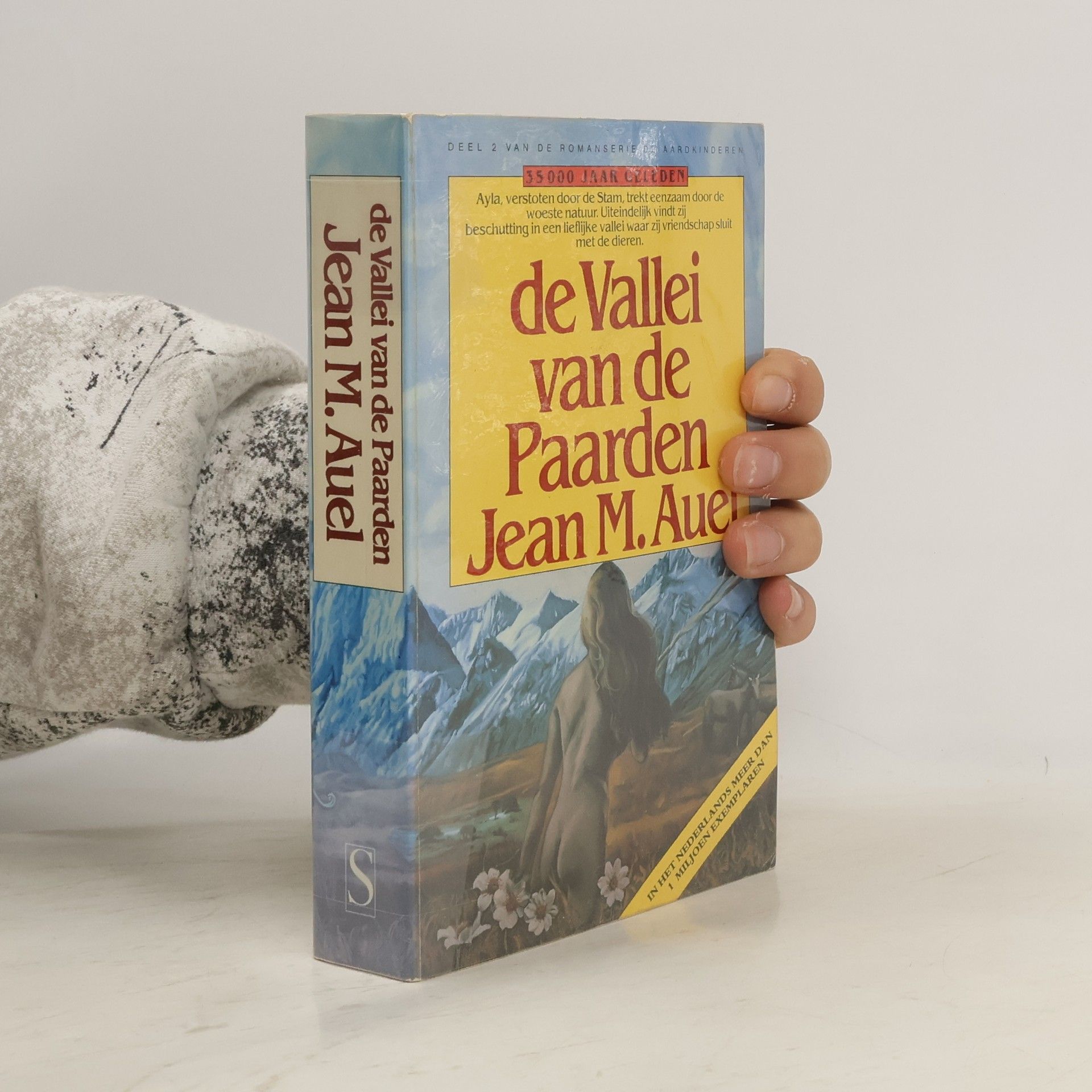 G. Snoey De Aardkinderen - 2: De vallei van de paarden