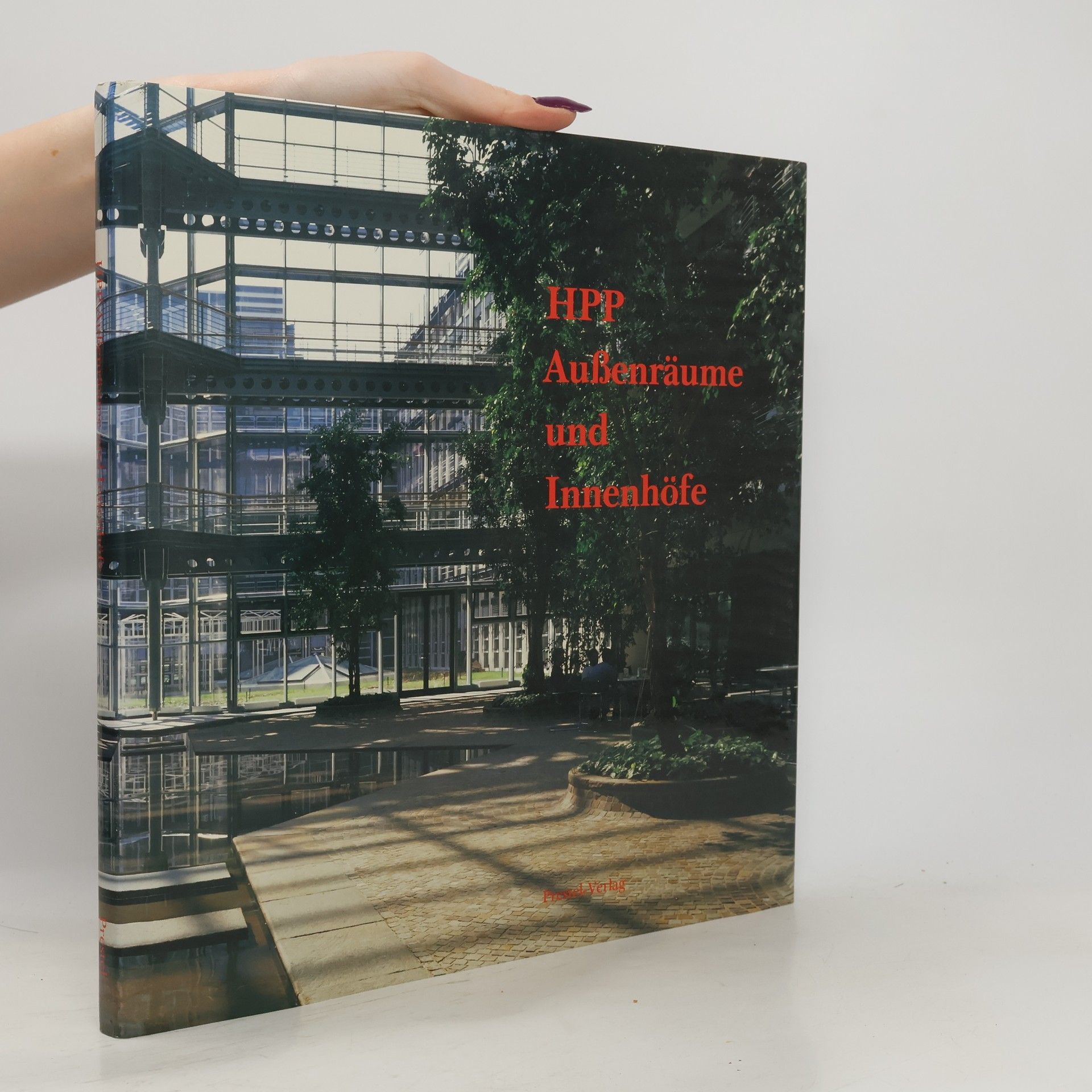 HPP-Aussenräume und -innenhöfe