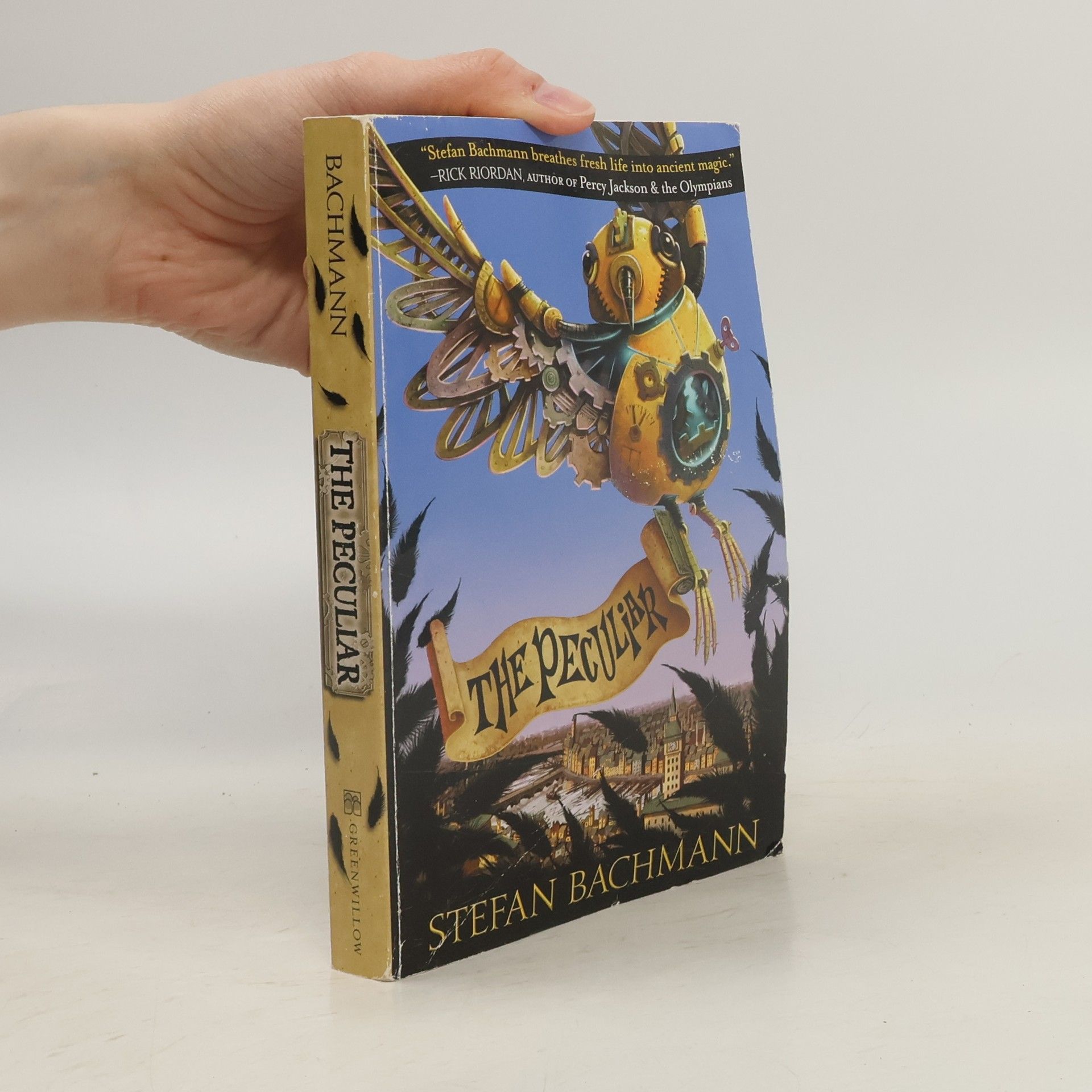 Stefan Bachmann The Peculiar