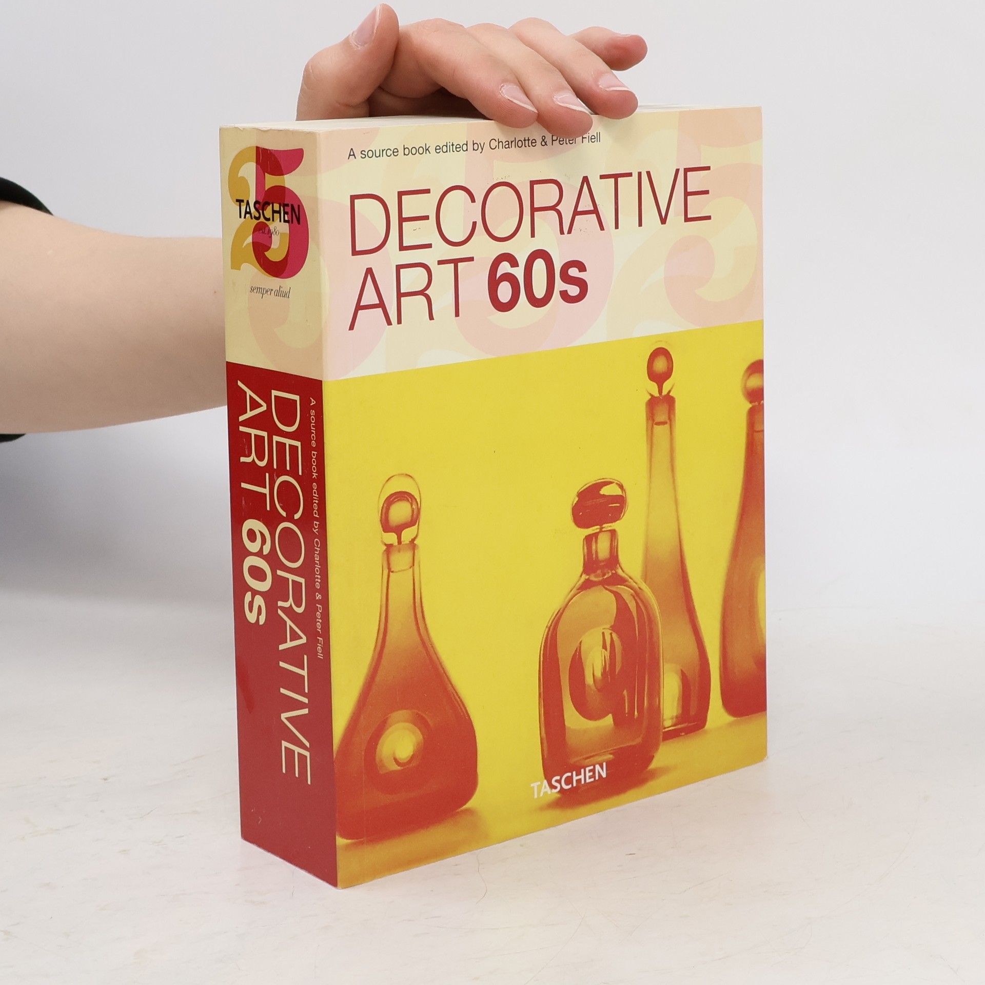 Charlotte Fiell Decorative art 60s