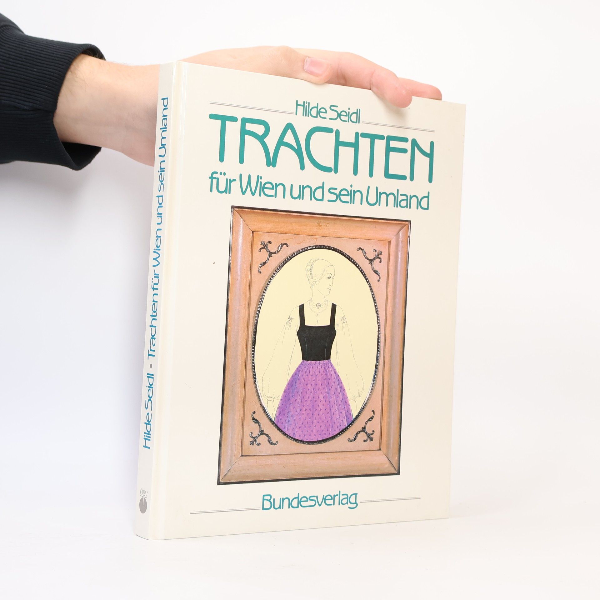 Hilde Seidl Trachten für Wien und sein Umland