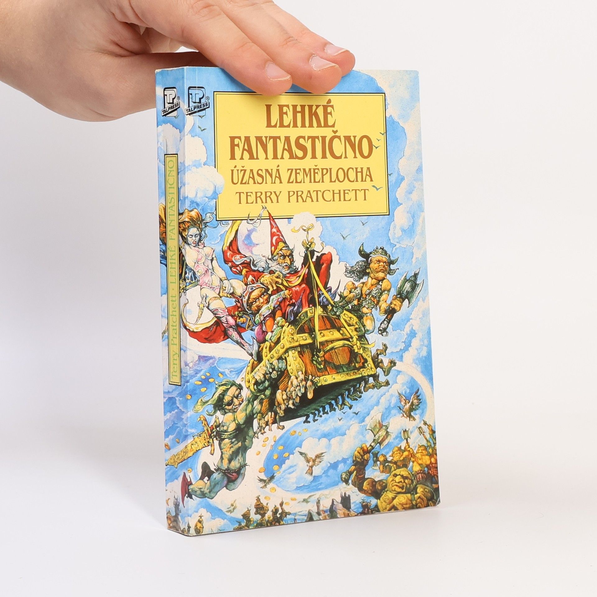 Terry Pratchett Lehké fantastično