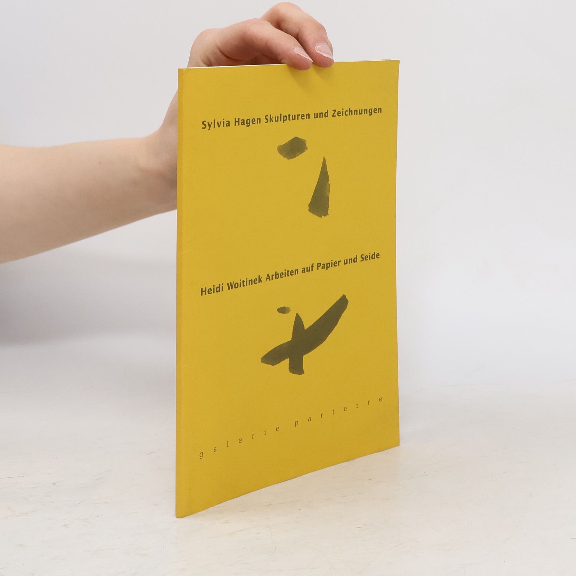 Heidi Woitinek Skulpturen und Zeichnungen. Arbeiten auf Papier und Seide