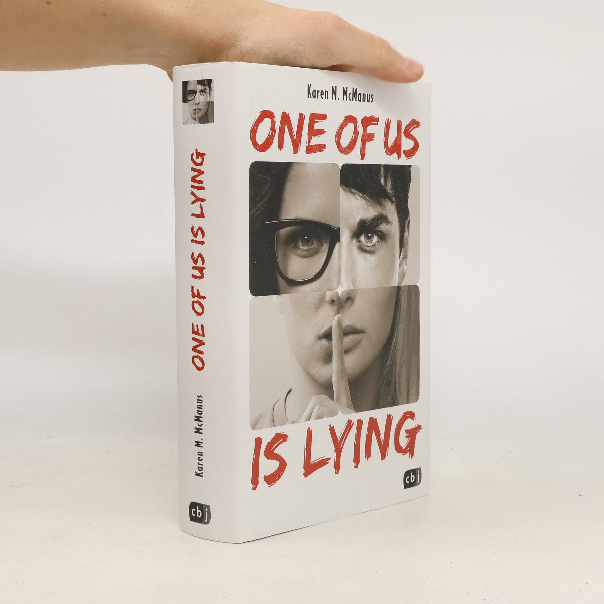 Karen M. McManus One of us is lying