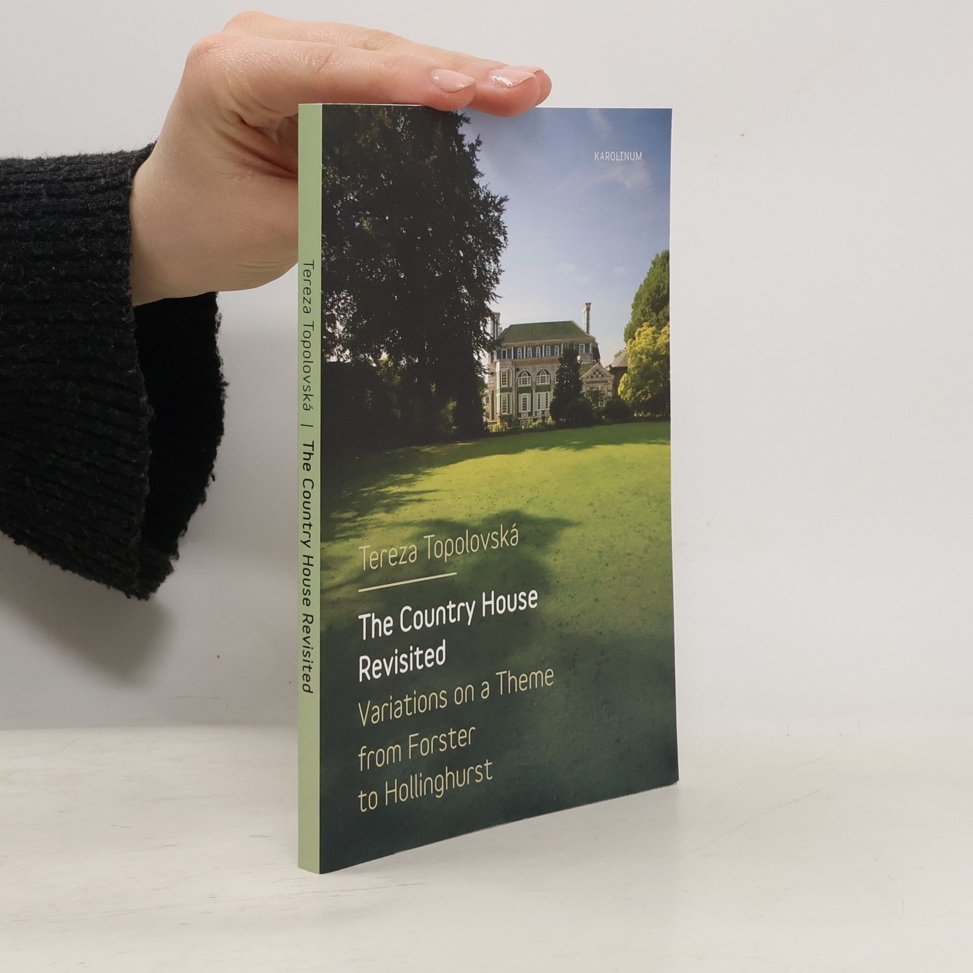 Tereza Topolovská The Country House Revisited