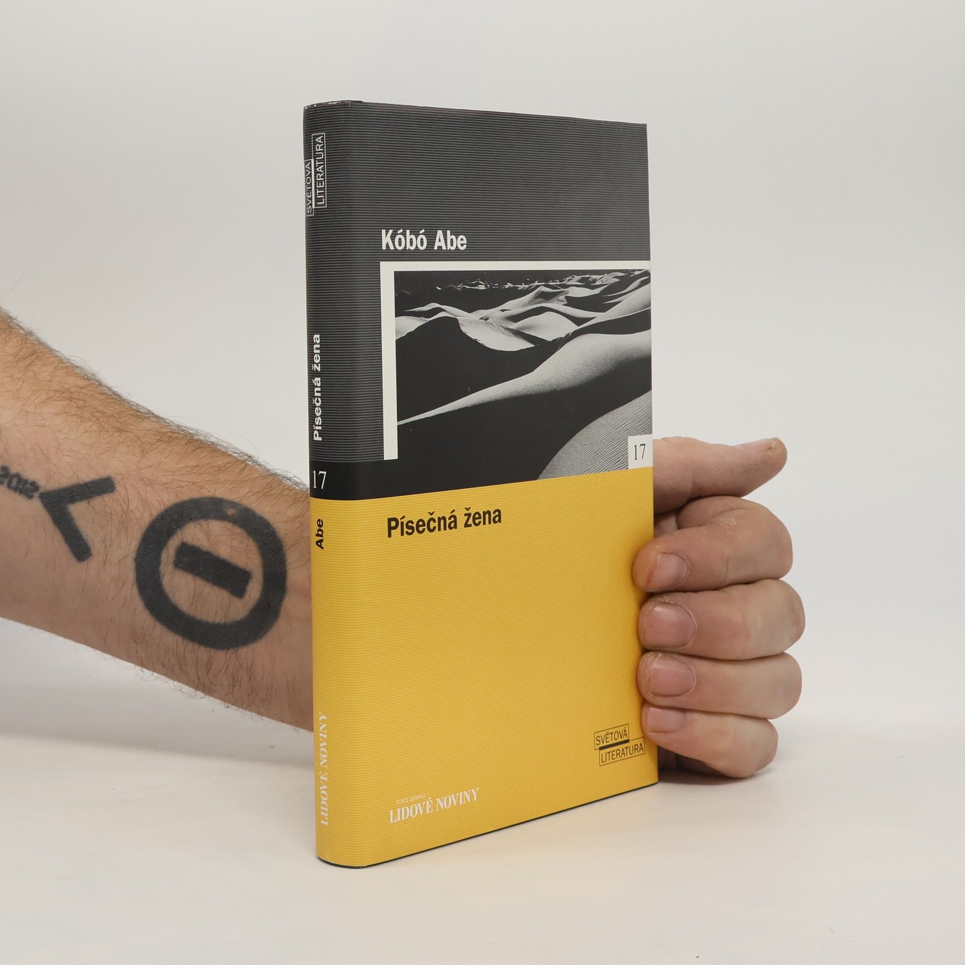 Kóbó Abe Písečná žena