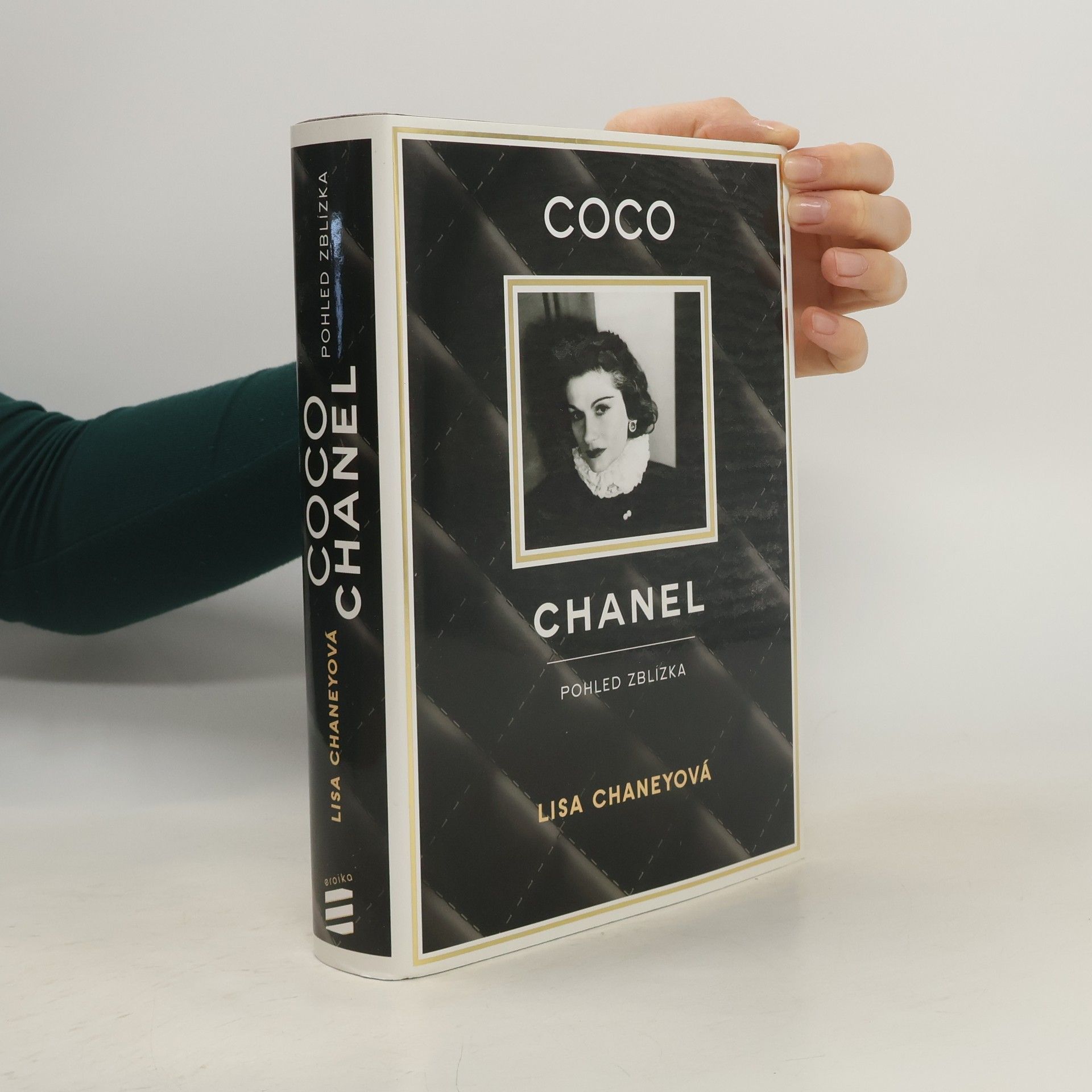 Lisa Chaney Coco Chanel