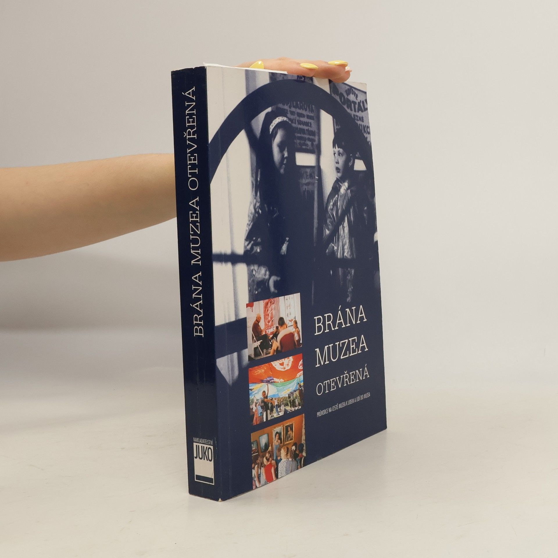 Alexandra Brabcová Brána muzea otevřená