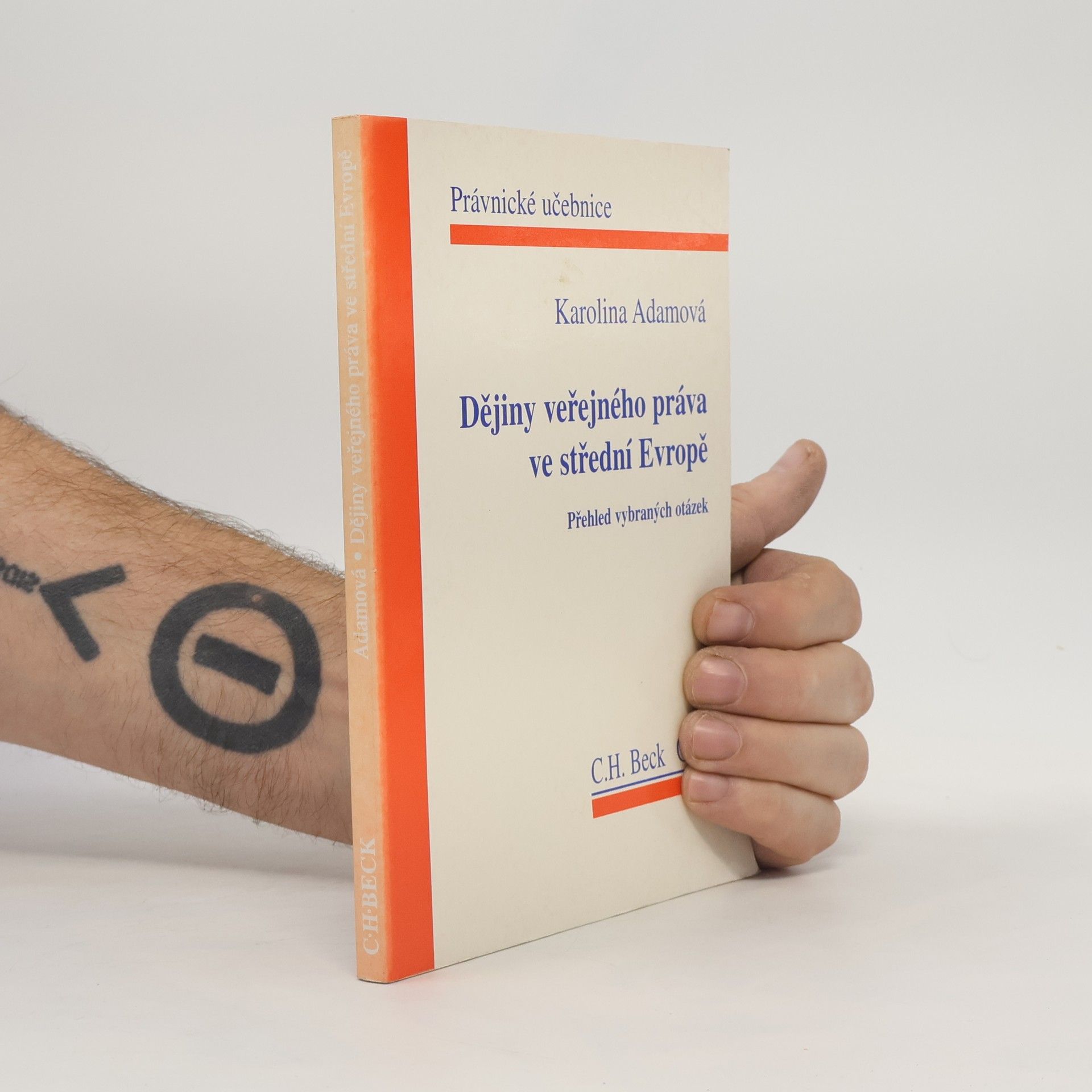 Karolina Adamová Dějiny veřejného práva ve střední Evropě
