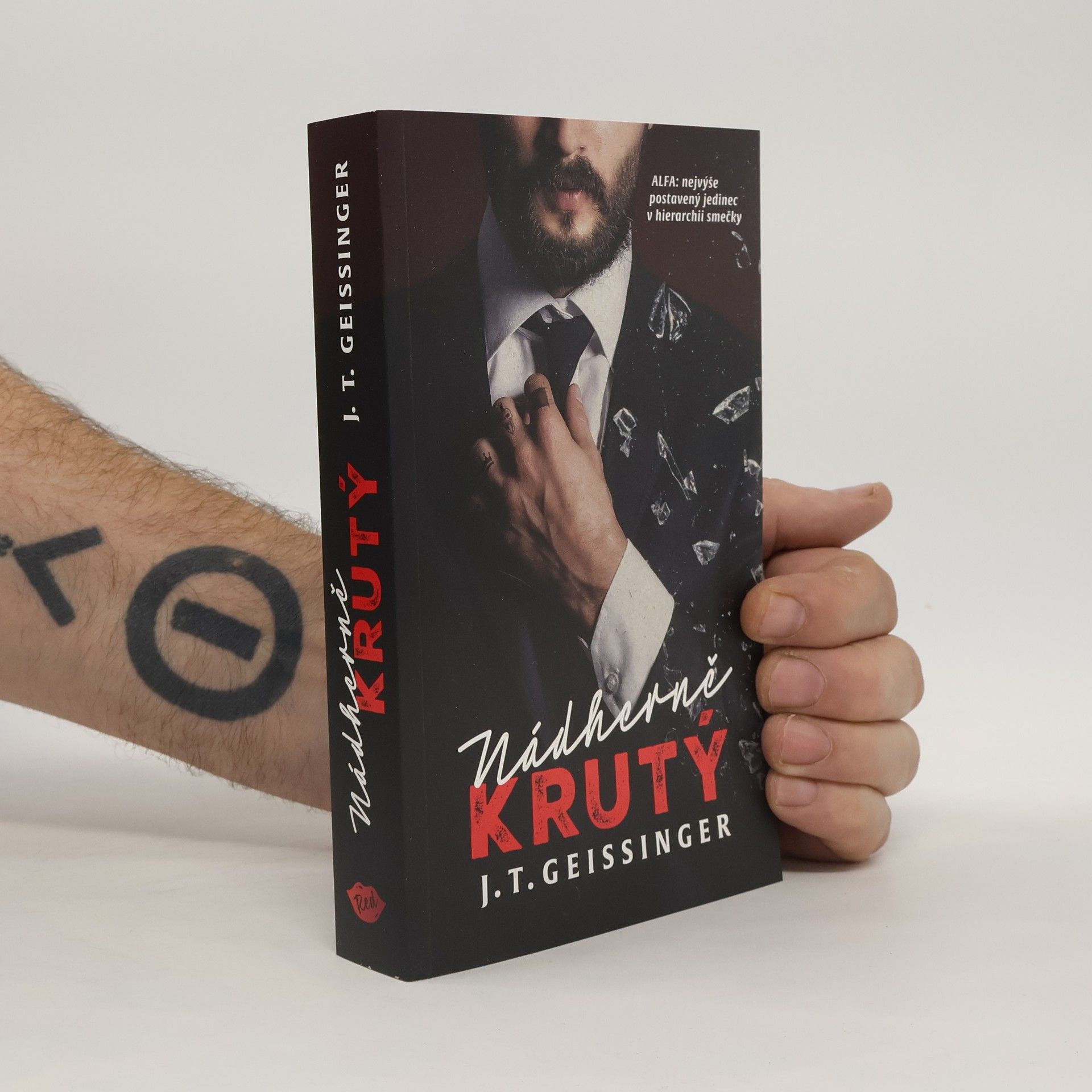 J. T. Geissinger Nádherně krutý