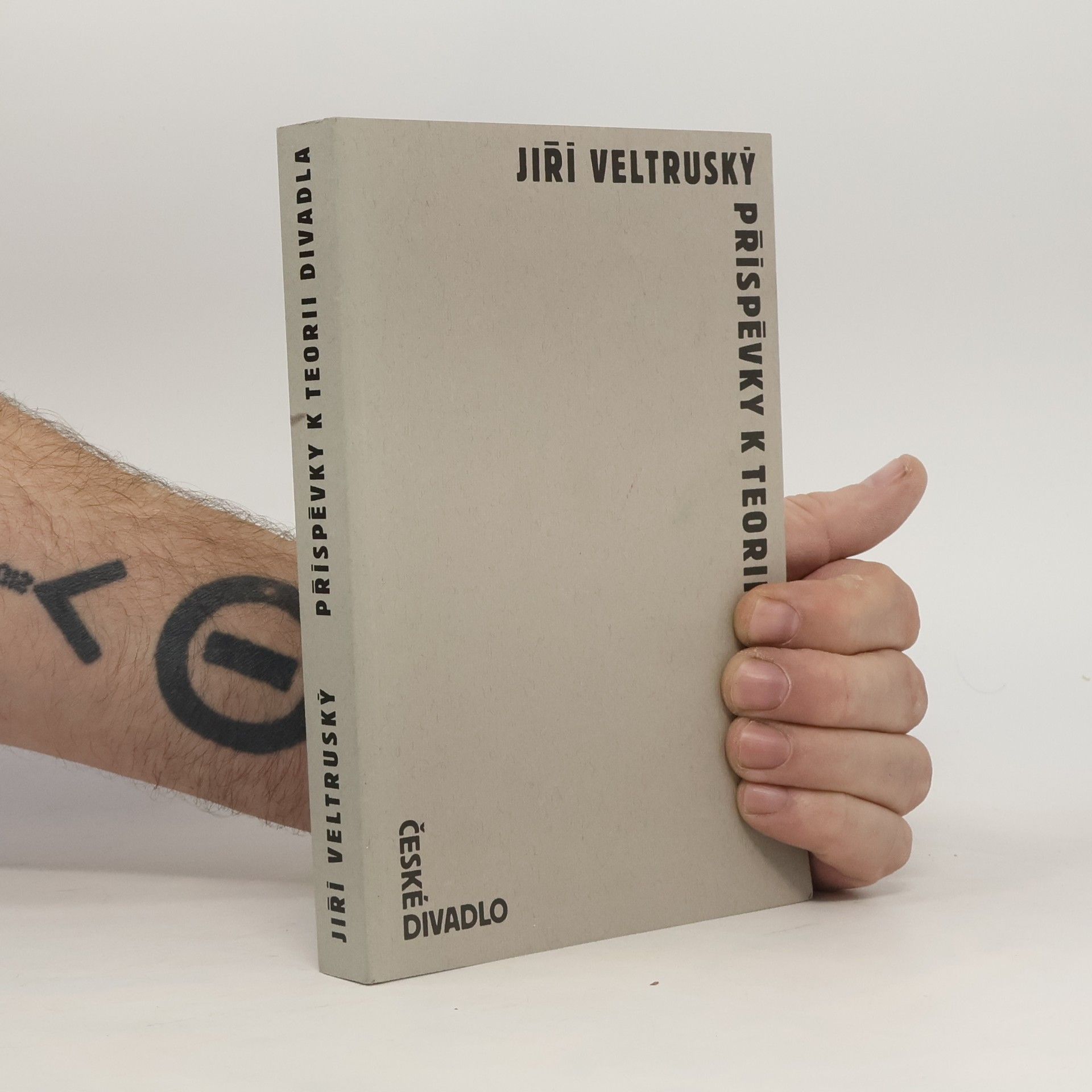 Jiří Veltruský Příspěvky k teorii divadla