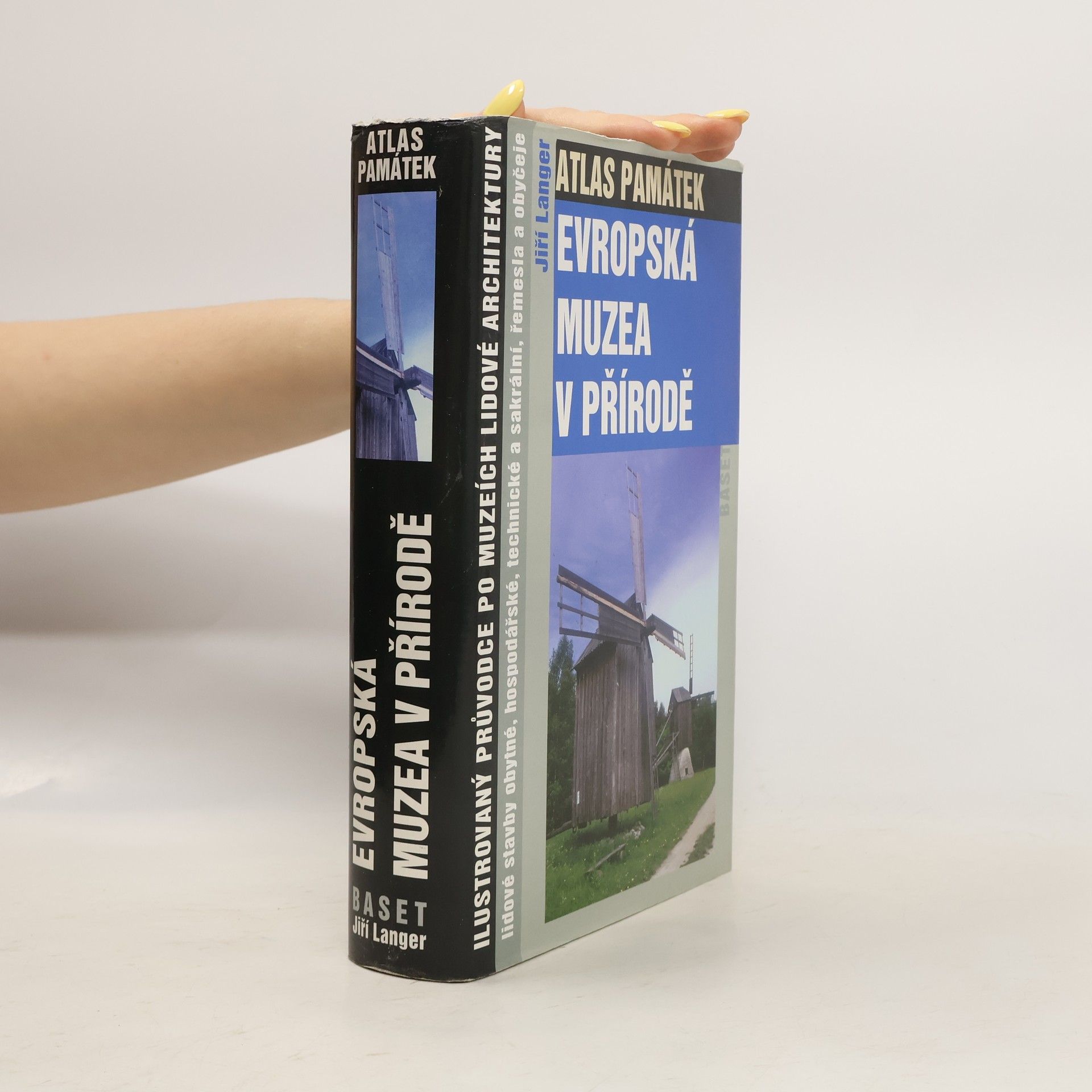 Jiří Langer Atlas památek. Evropská muzea v přírodě