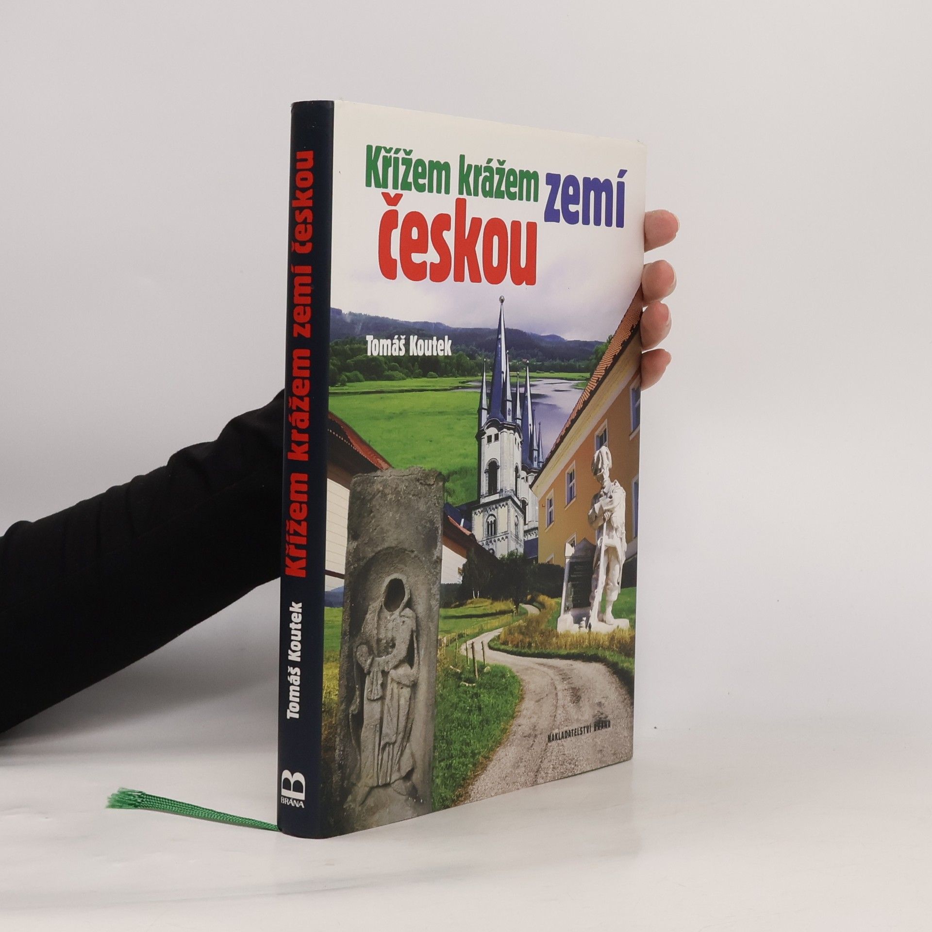 Tomáš Koutek Křížem krážem zemí českou