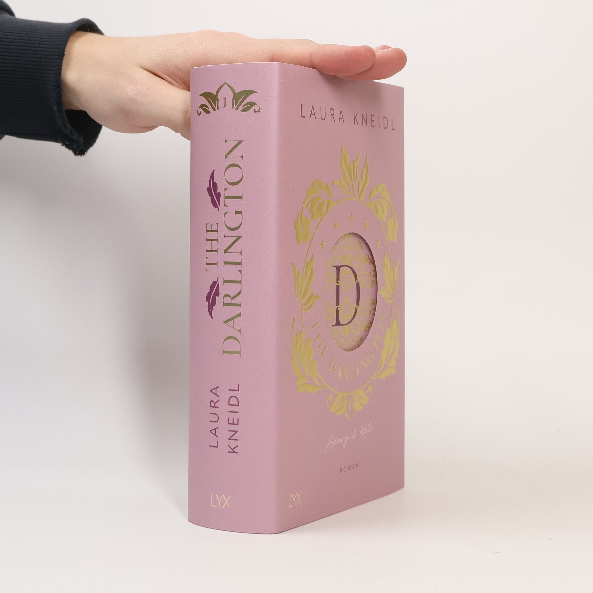 Laura Kneidl The Darlington