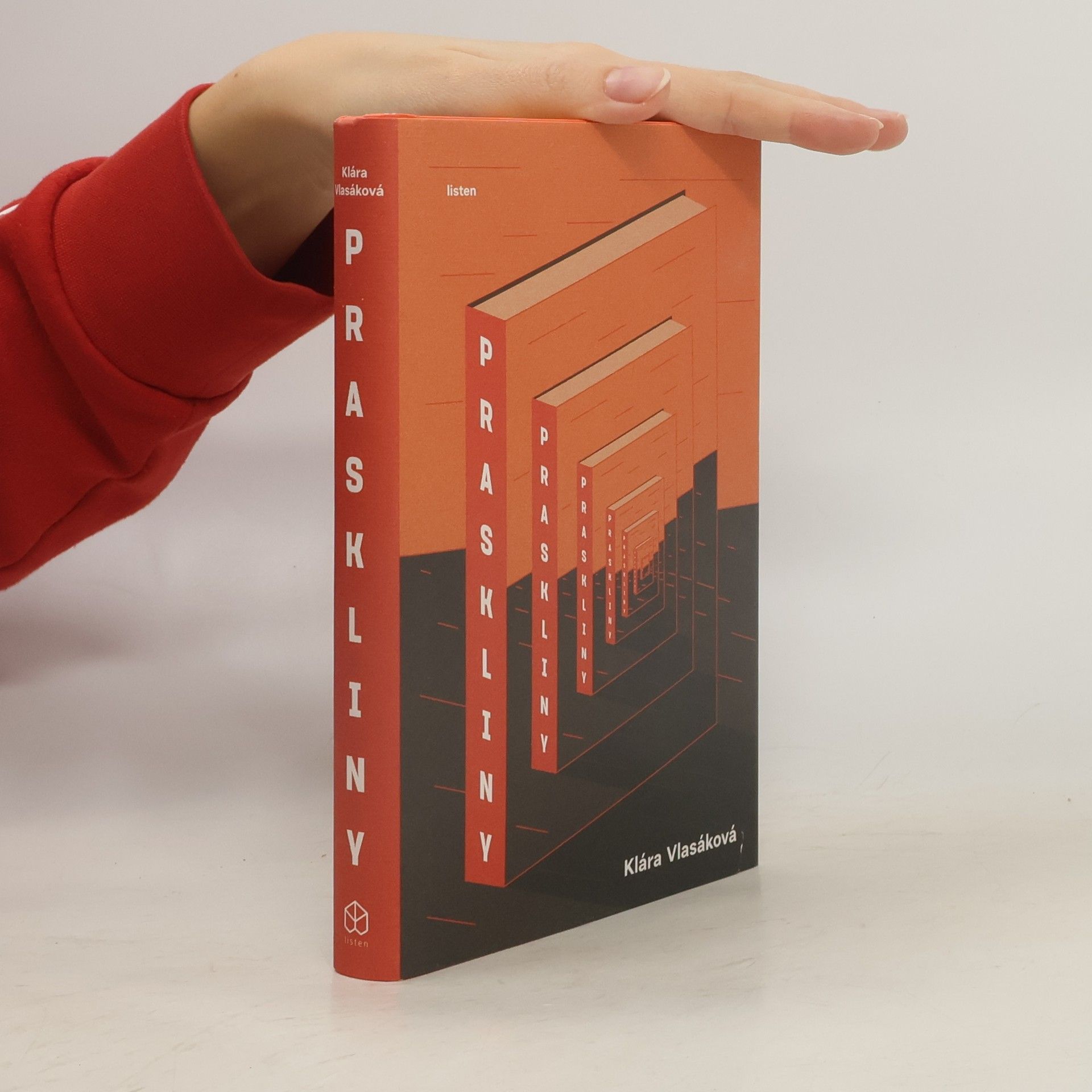 Klára Vlasáková Praskliny