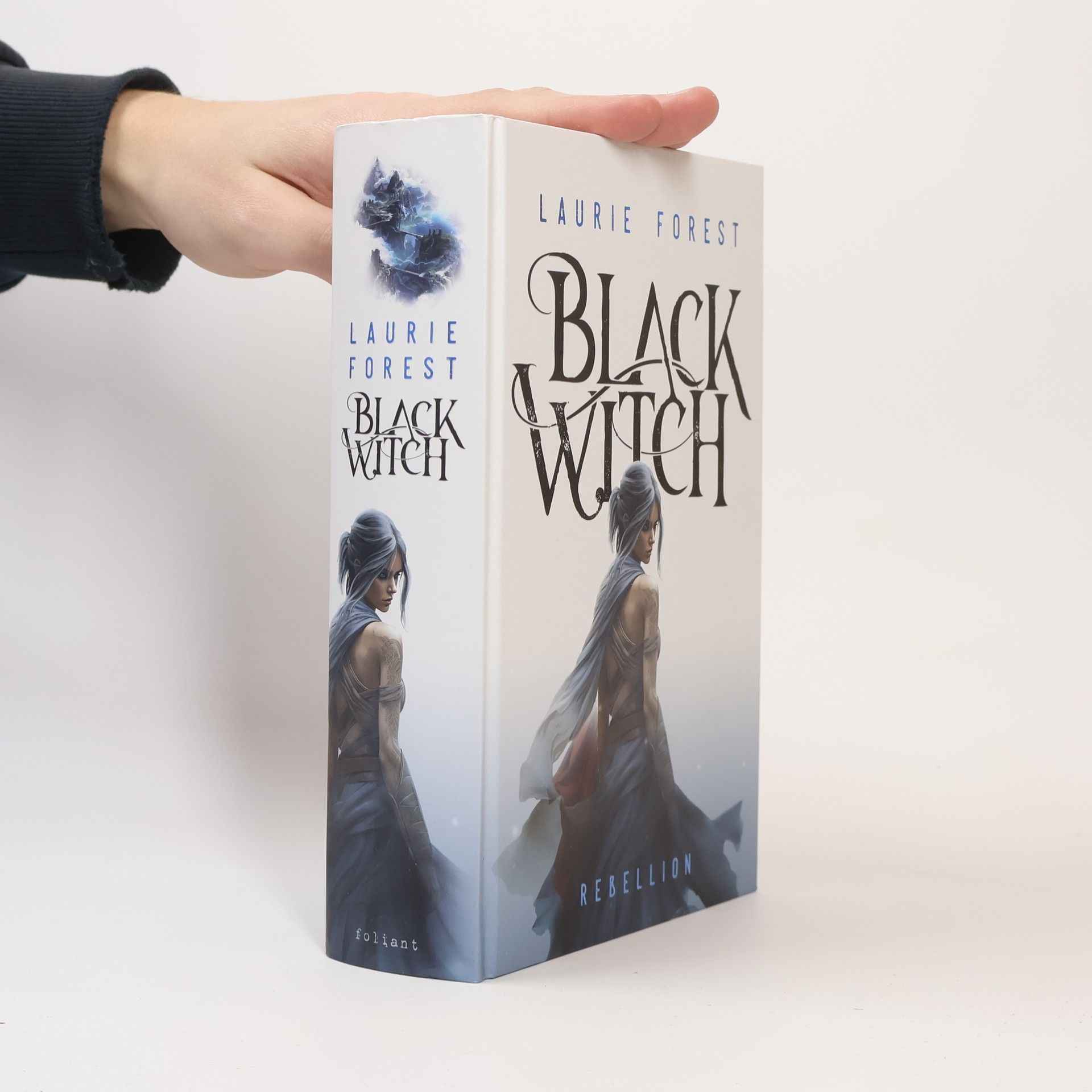 Laurie Forest Black Witch - Rebellion