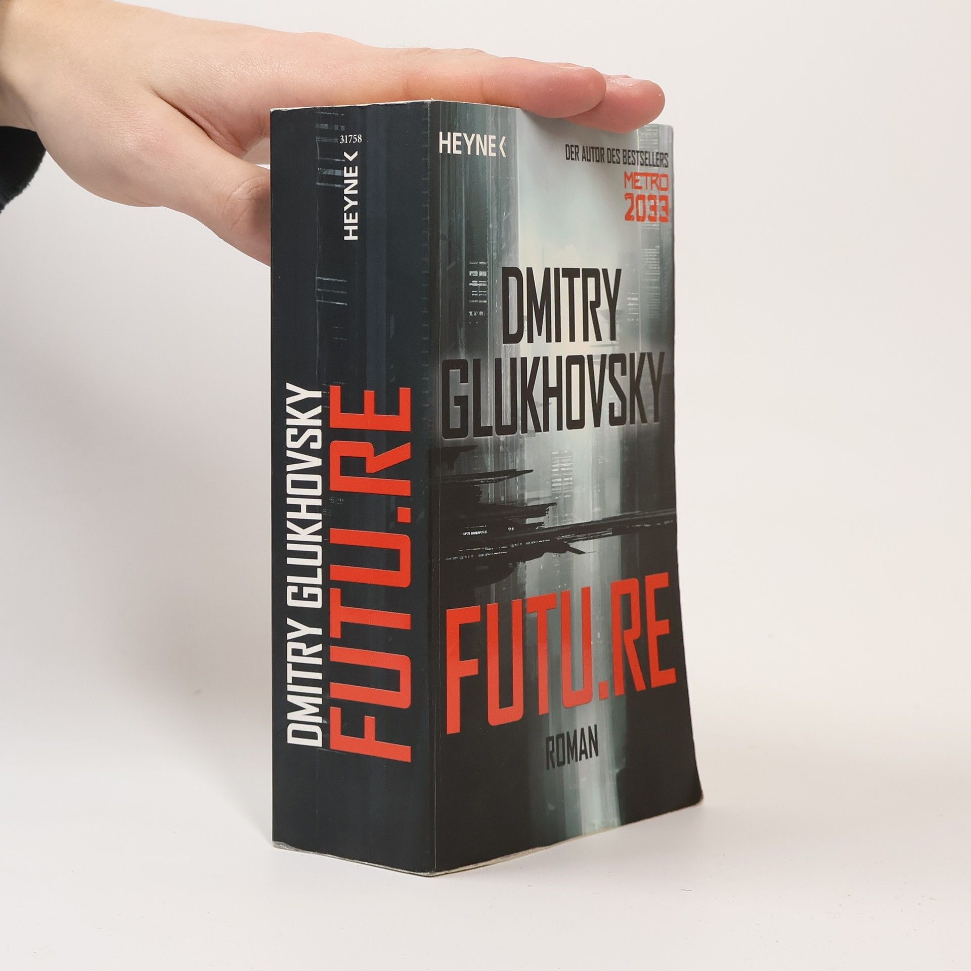 Dmitry Glukhovsky Futu.re