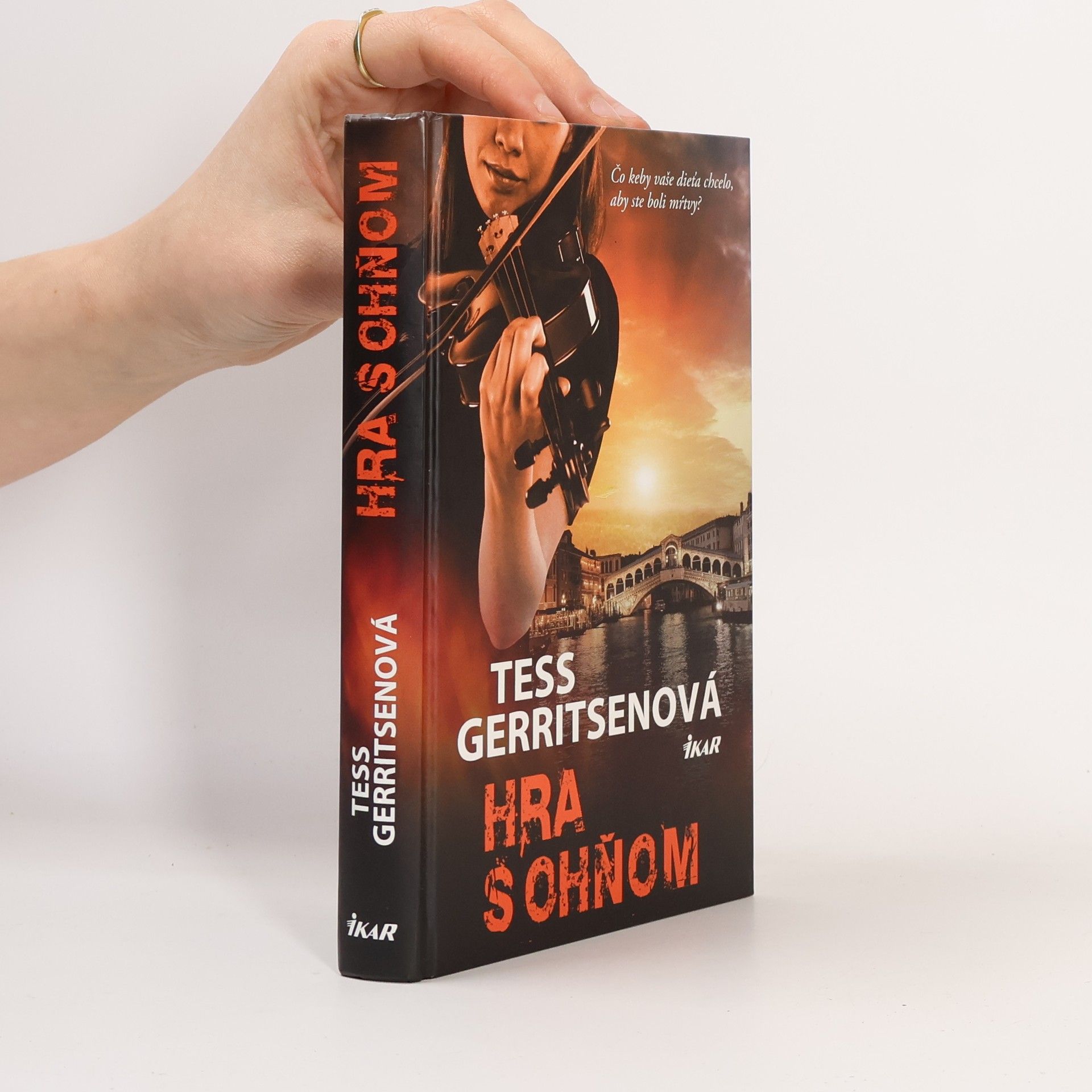 Tess Gerritsen Hra s ohňom