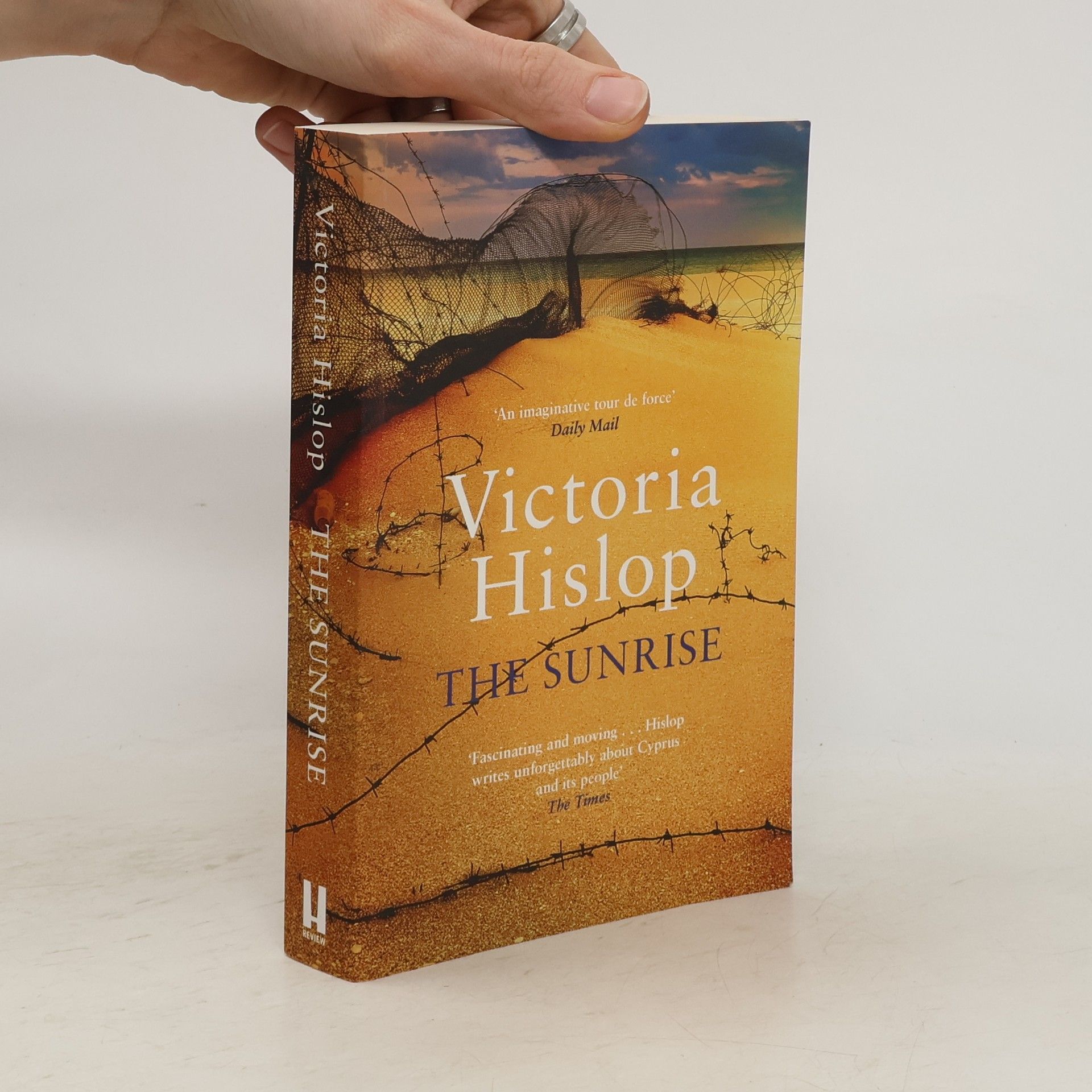 Victoria Hislop The Sunrise