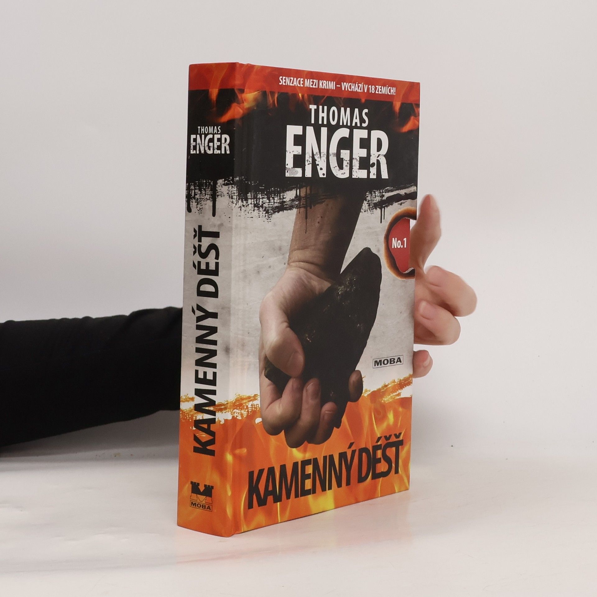 Thomas Enger Kamenný déšť