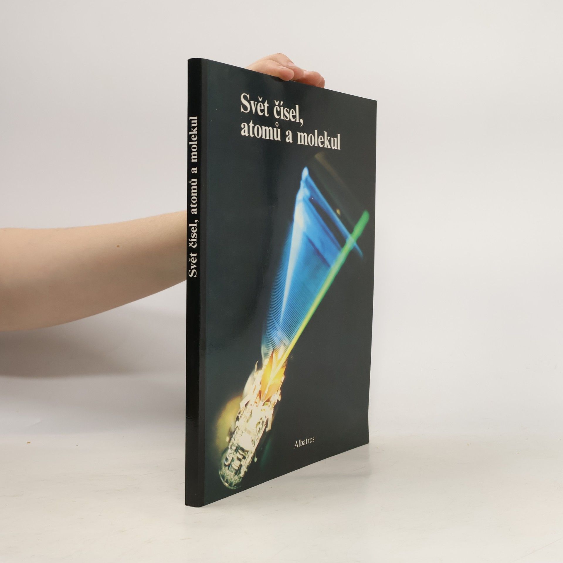 kolektiv Svět čísel, atomů a molekul
