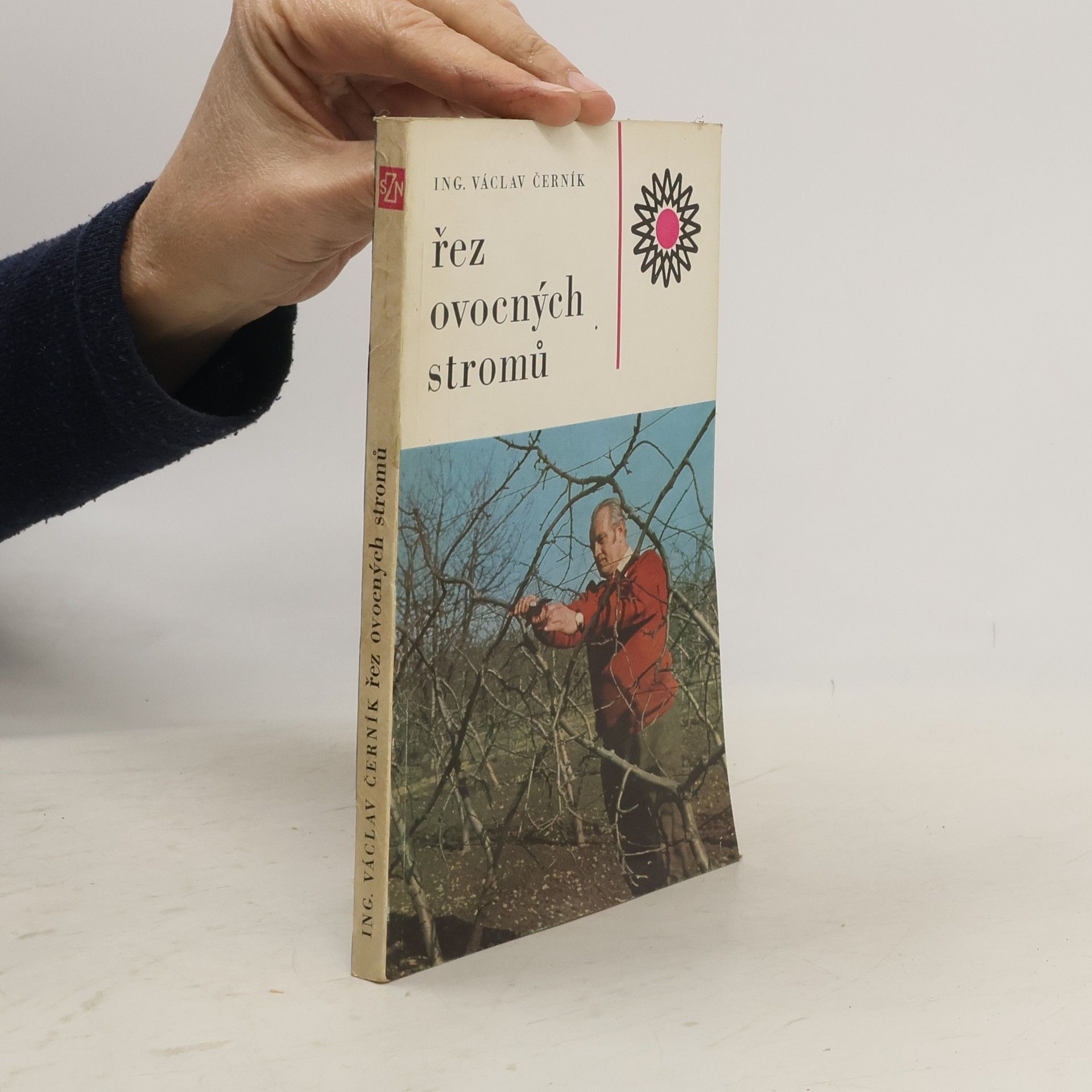 Václav Černík Řez ovocných stromů