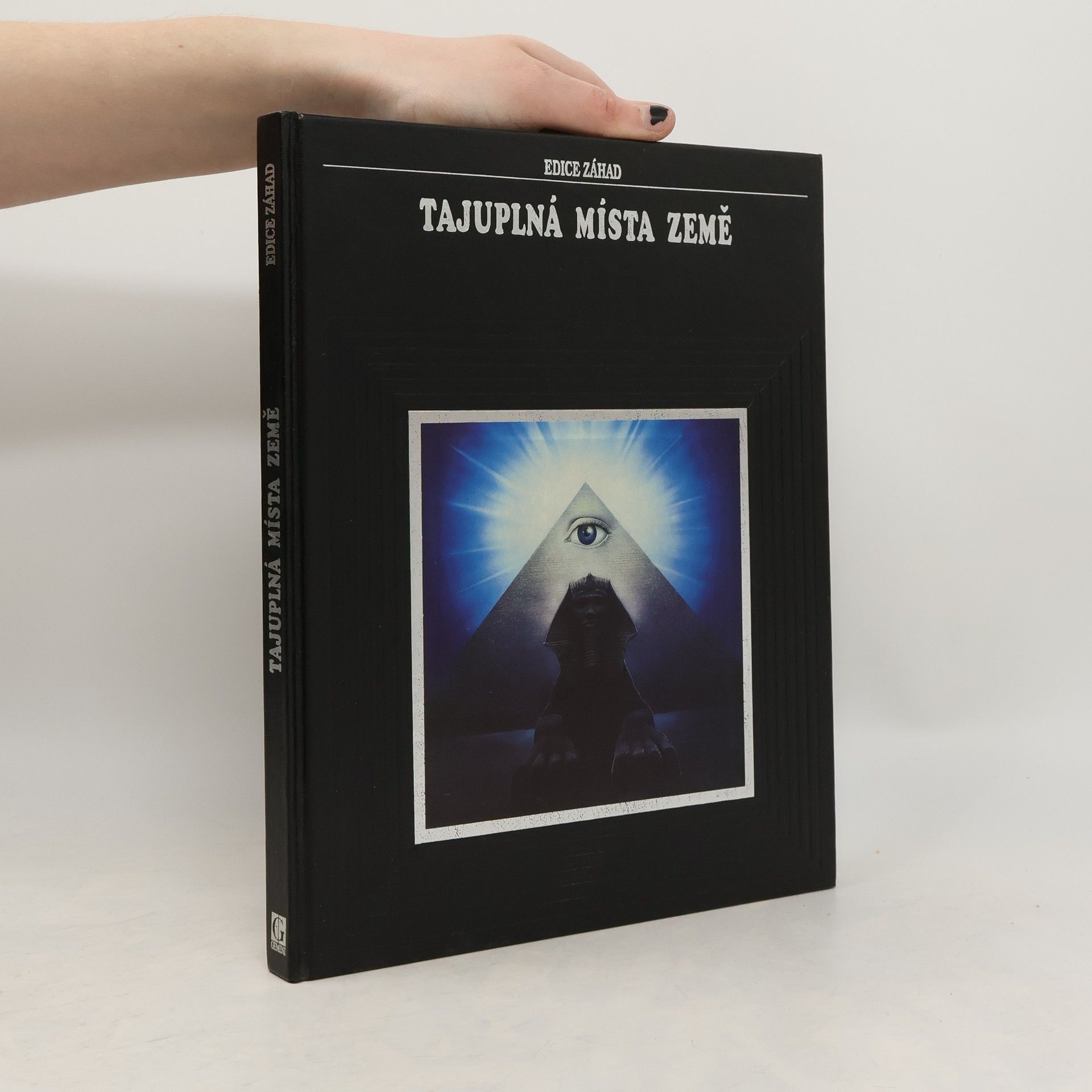 Collectif d'auteurs Tajuplná místa země