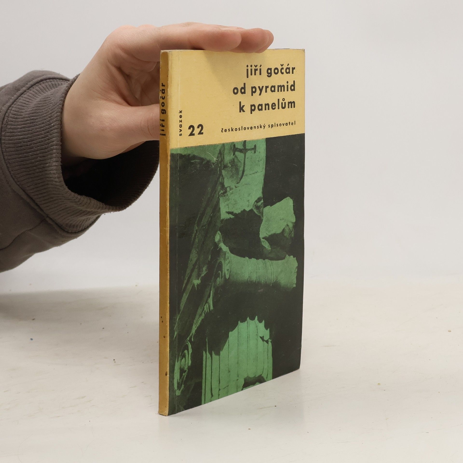 Jiří Gočár Od pyramid k panelům
