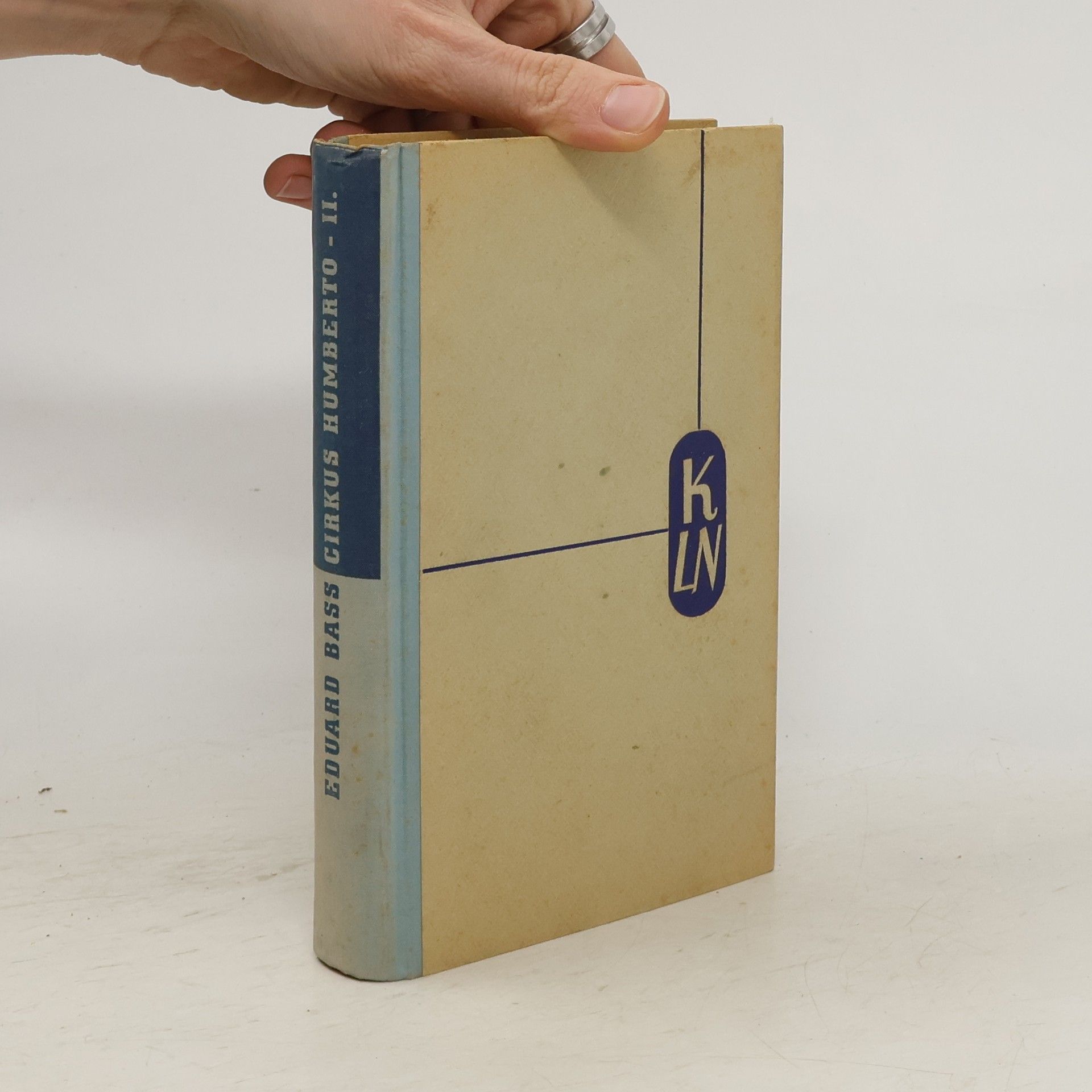 Eduard Bass Cirkus Humberto II.