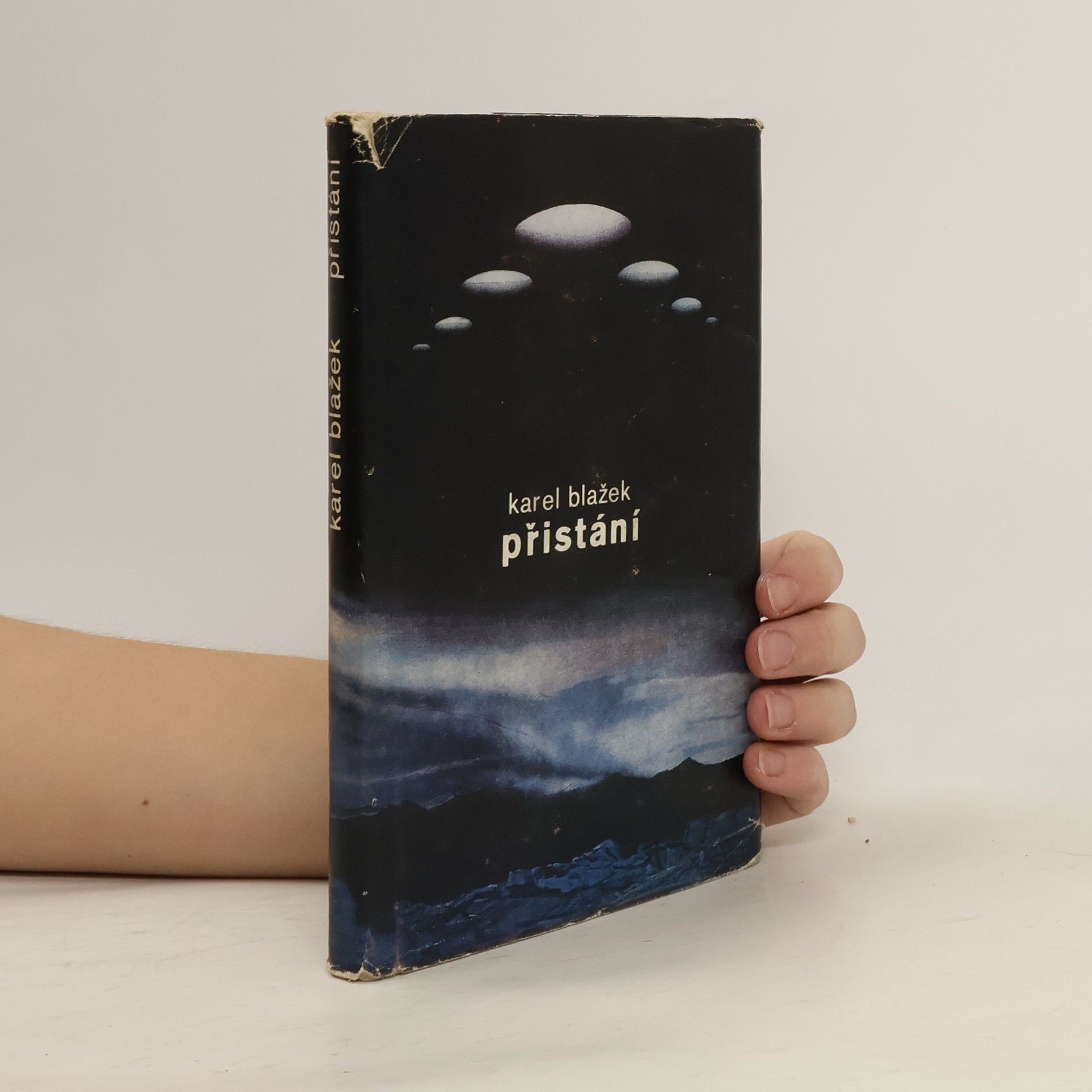 Karel Blažek Přistání