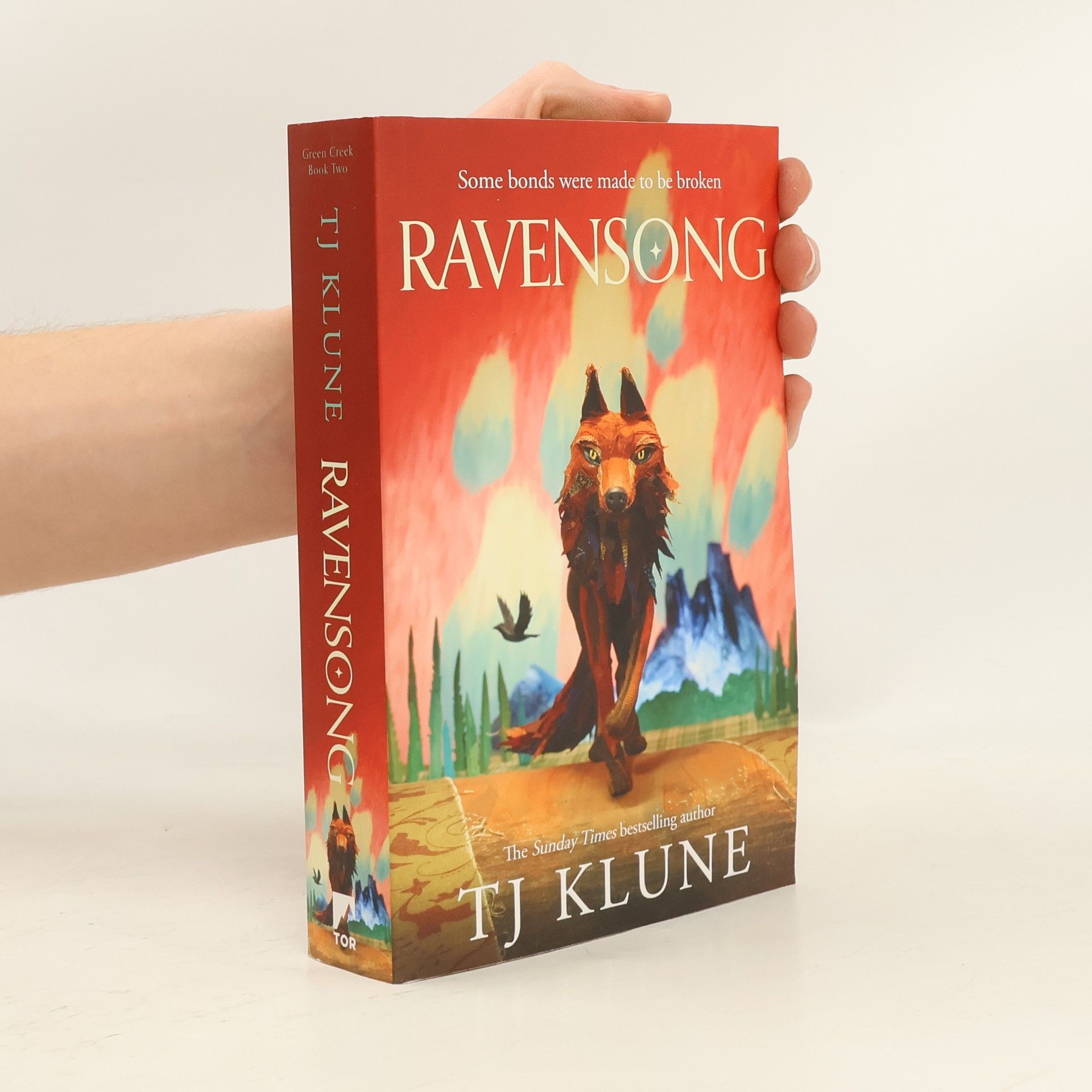 T. J. Klune Ravensong: A heart-rending werewolf shifter romance from No. 1 Sunday Times bestselling author TJ Klune