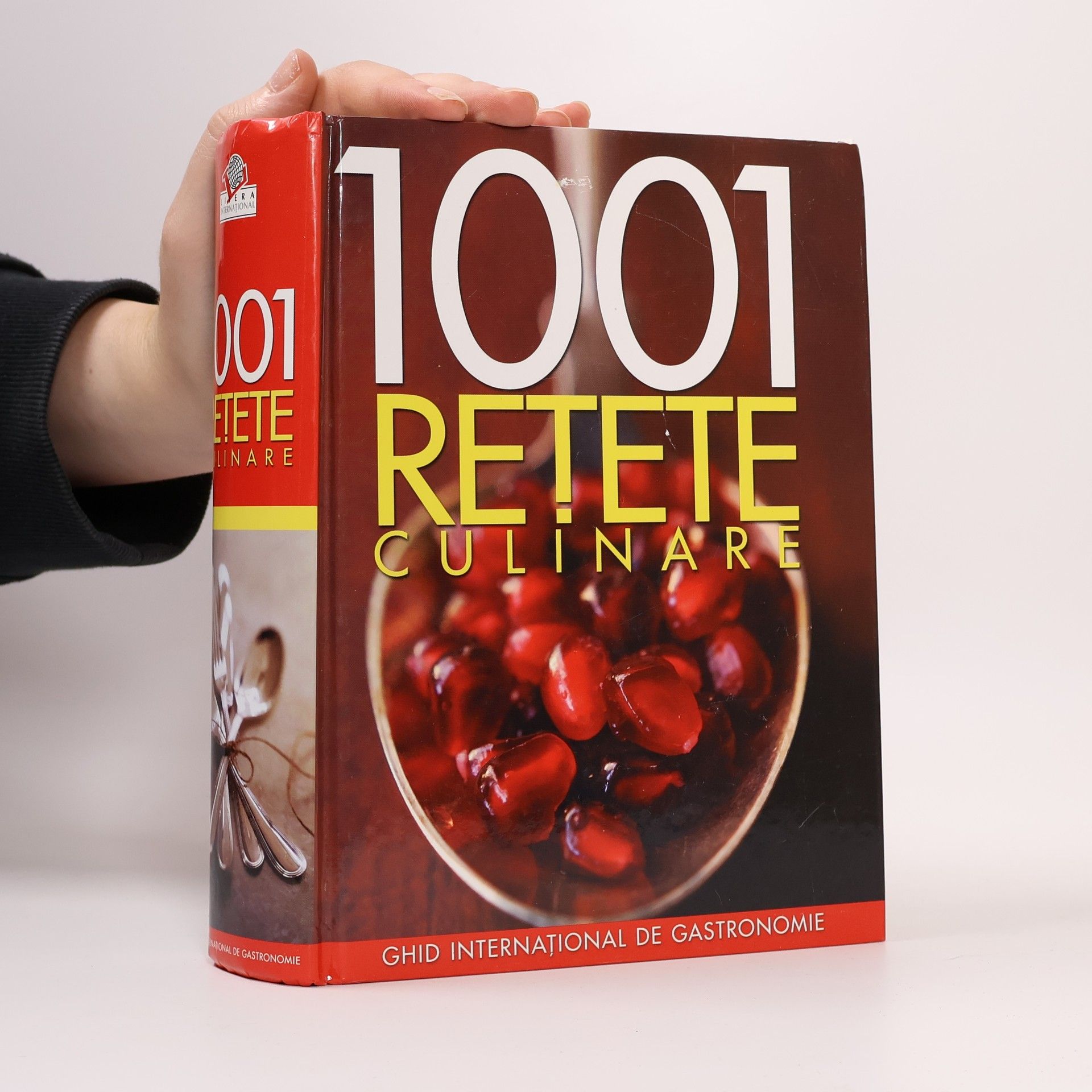 Sabina Cantacuzino 1001 rețete culinare ghid internațional de gastronomie