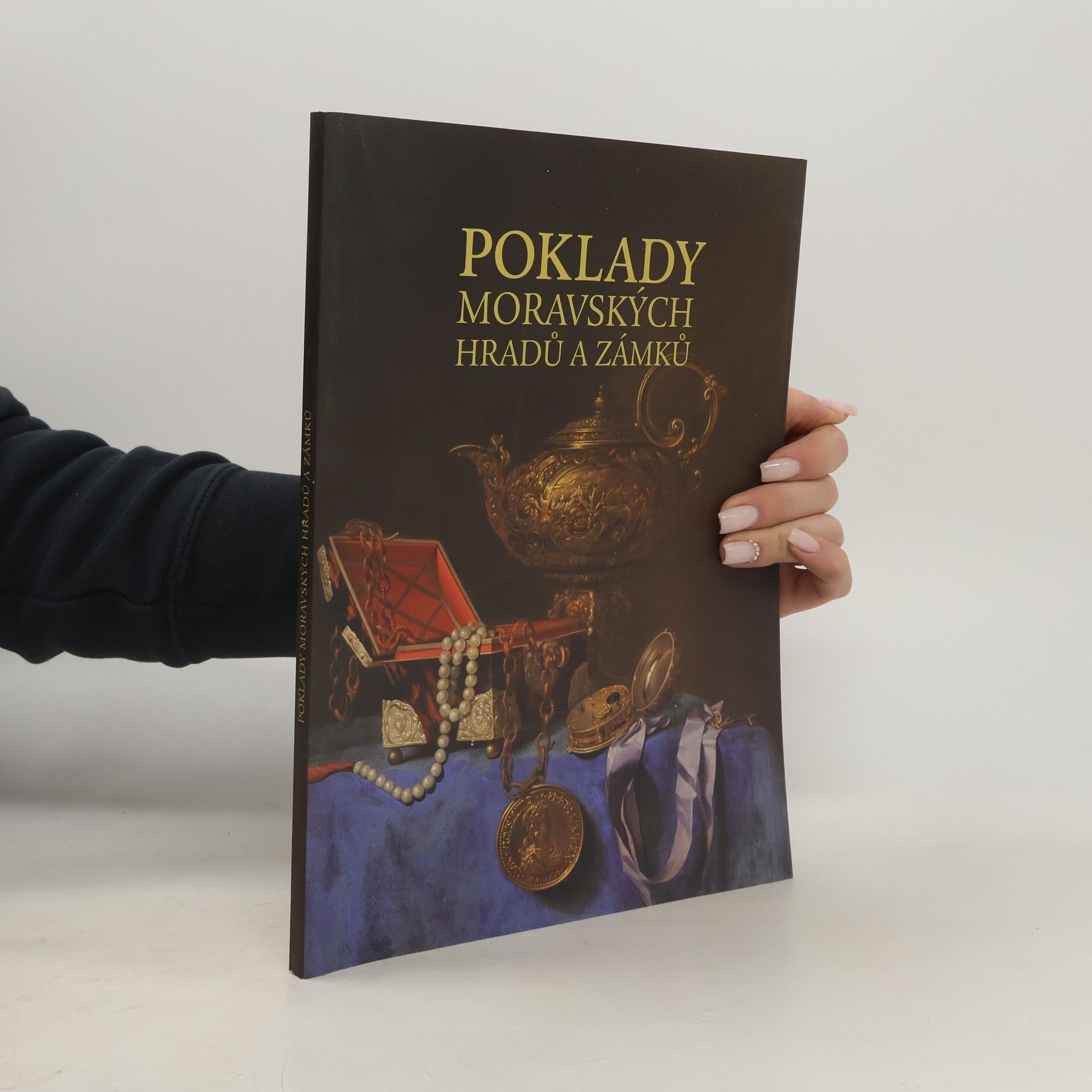 Michal Konečný Poklady moravských hradů a zámků