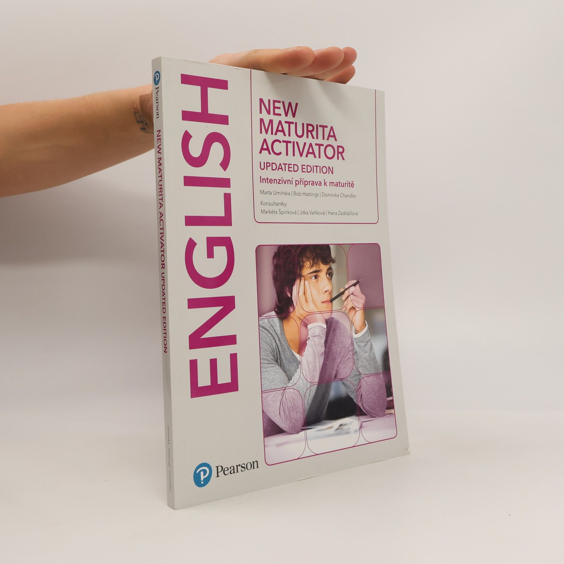 Bob Hastings New maturita activator. English. intenzivní příprava k maturitě