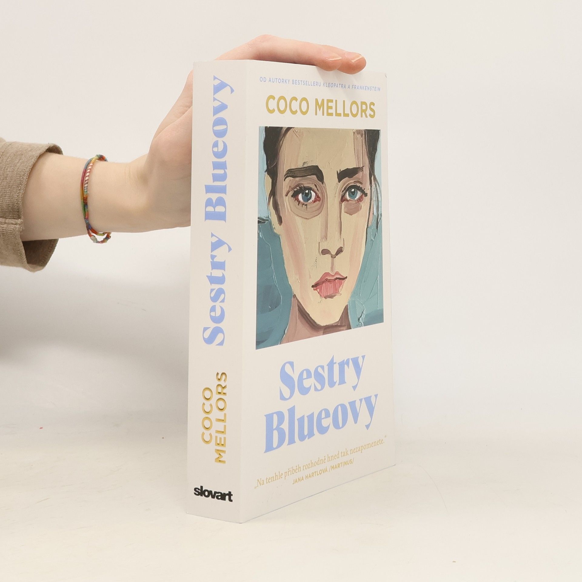 Coco Mellors Sestry Blueovy