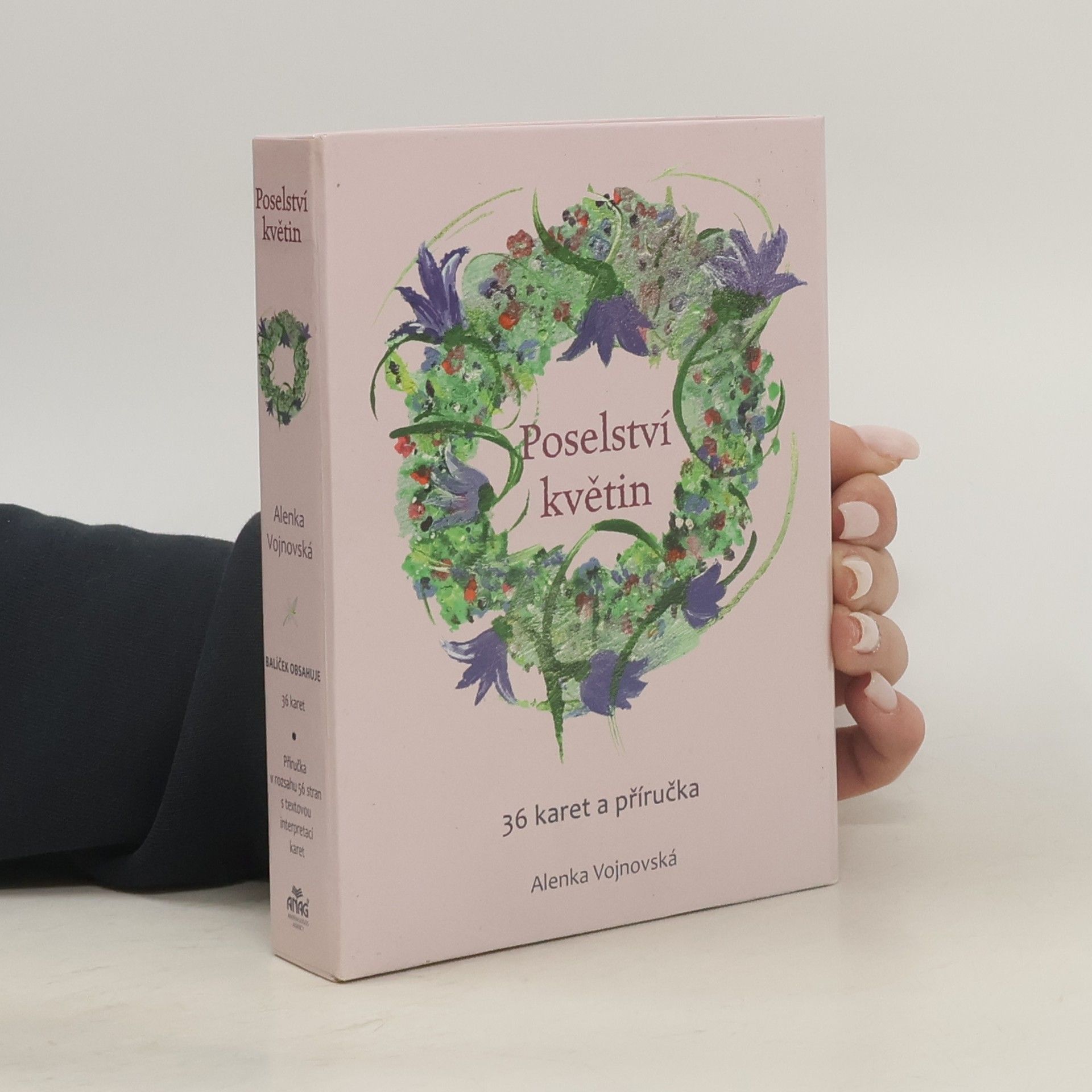 Alenka Vojnovská Poselství květin. Příručka včetně návodu k použití karet