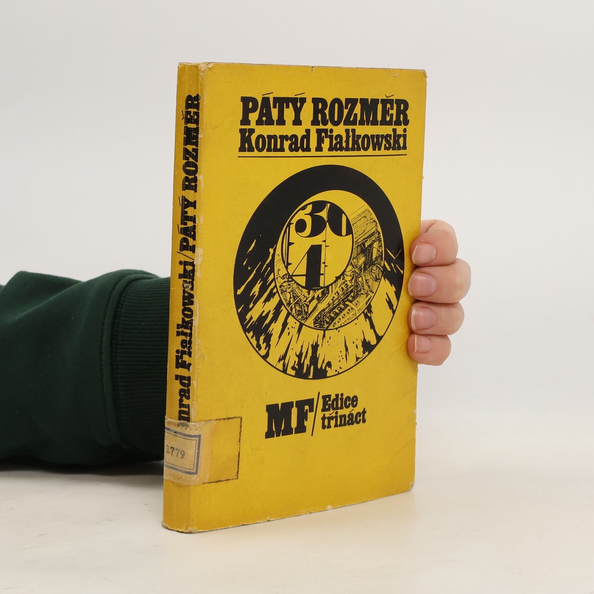 Konrad Fiałkowski Pátý rozměr