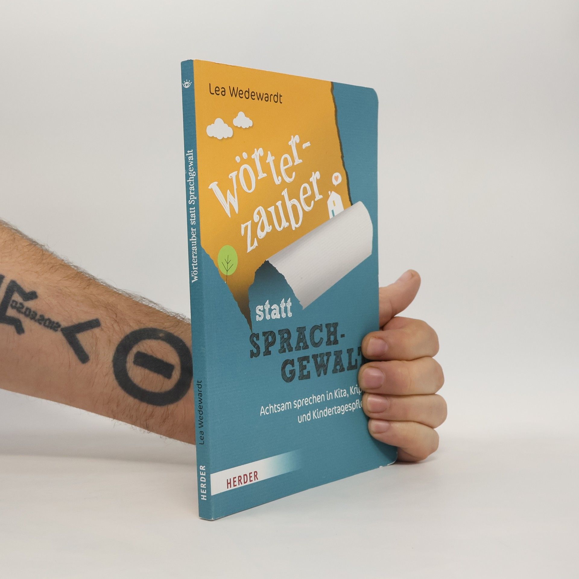 Lea Wedewardt Wörterzauber statt Sprachgewalt