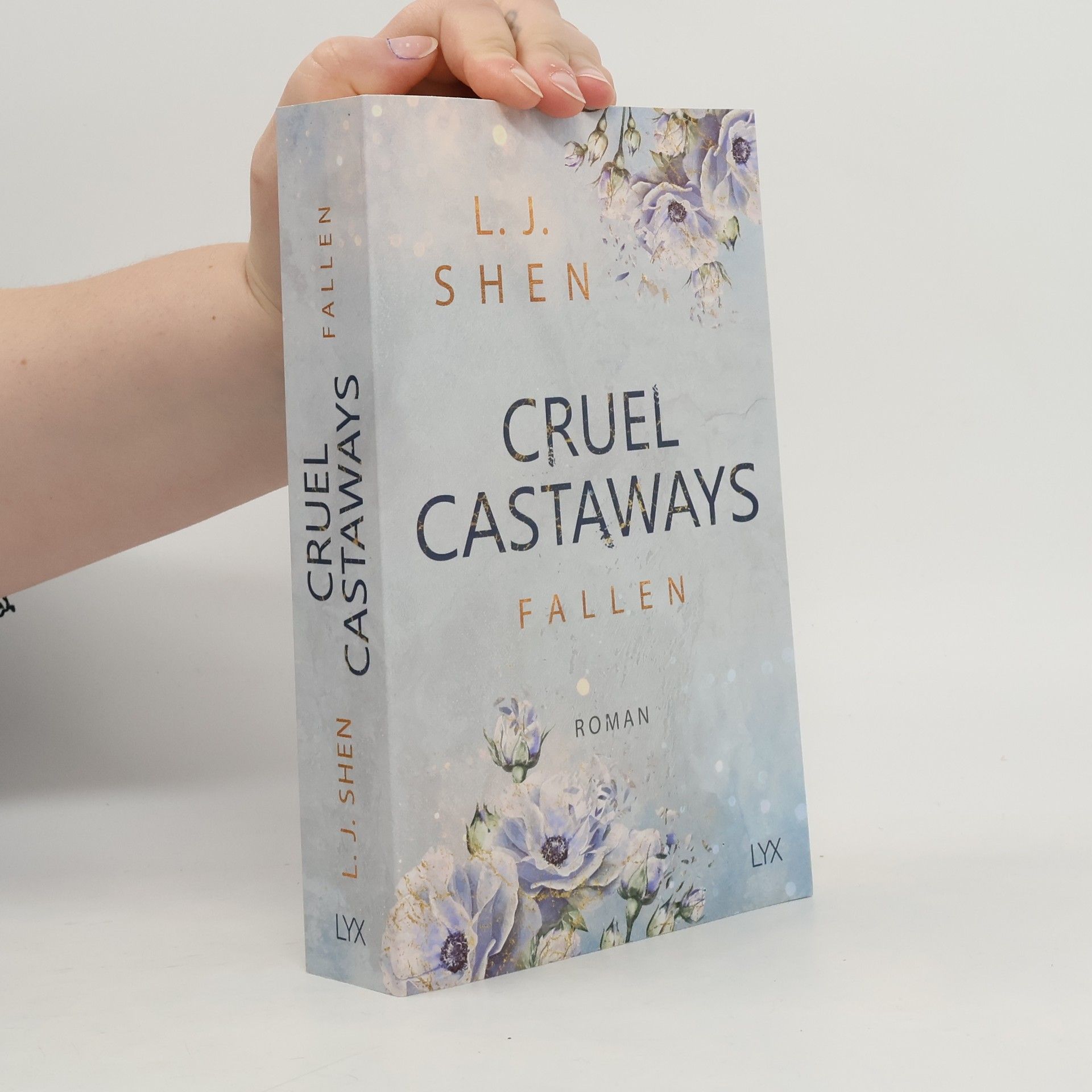 L. J. Shen Cruel Castaways - Fallen