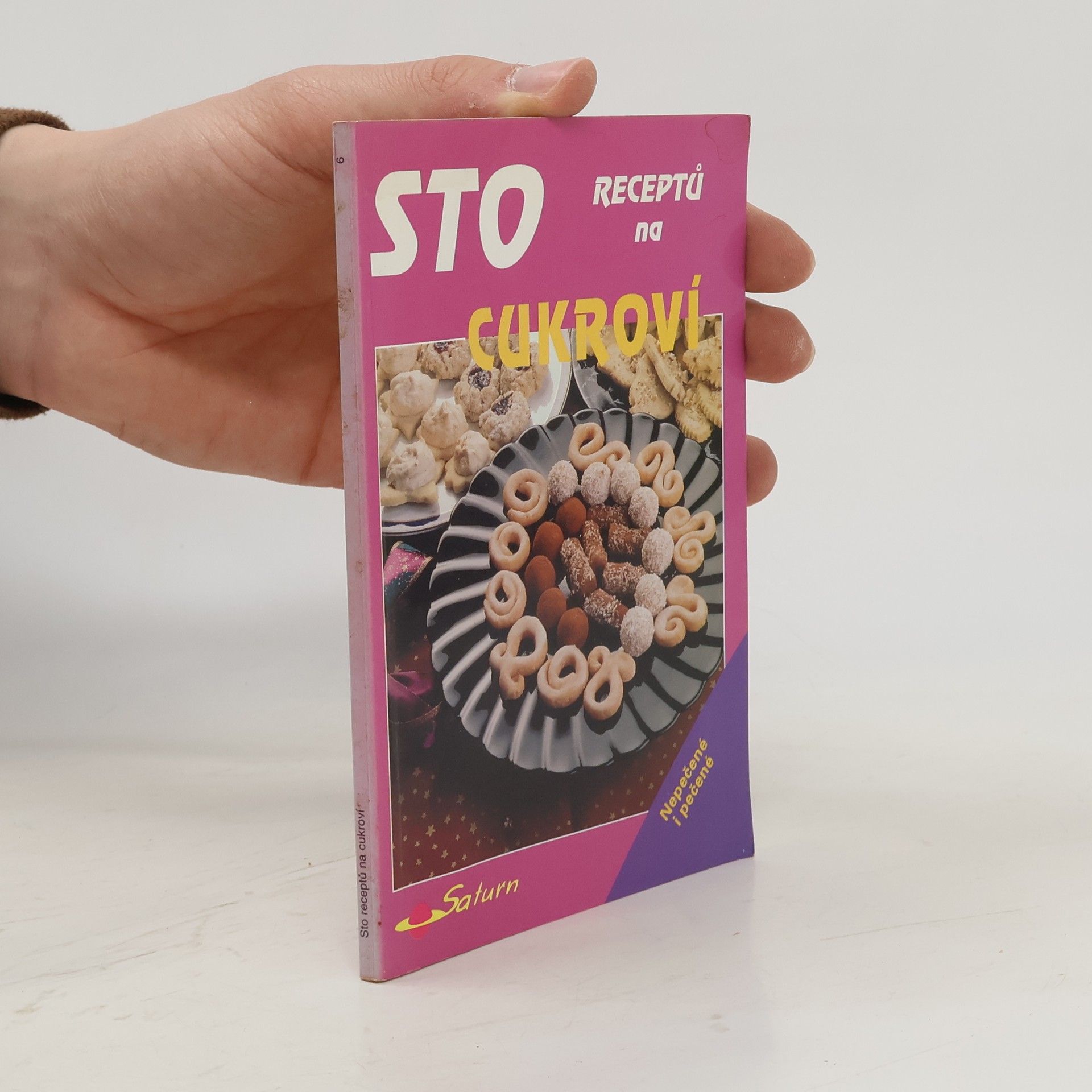 Sto receptů na cukroví