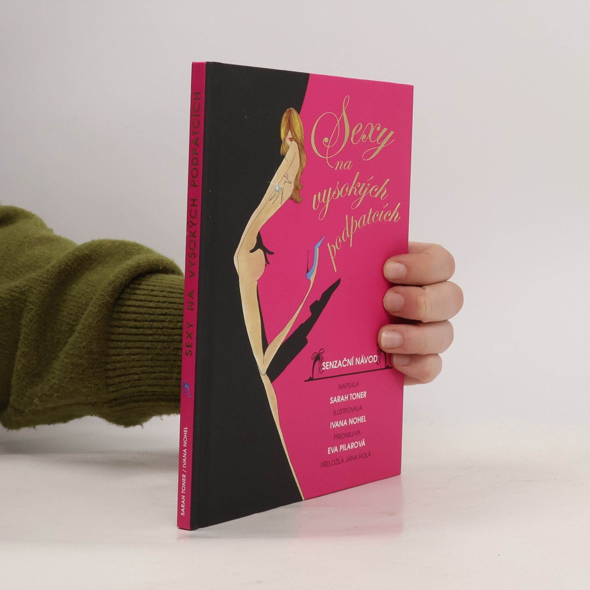 Sarah Toner Sexy na vysokých podpatcích