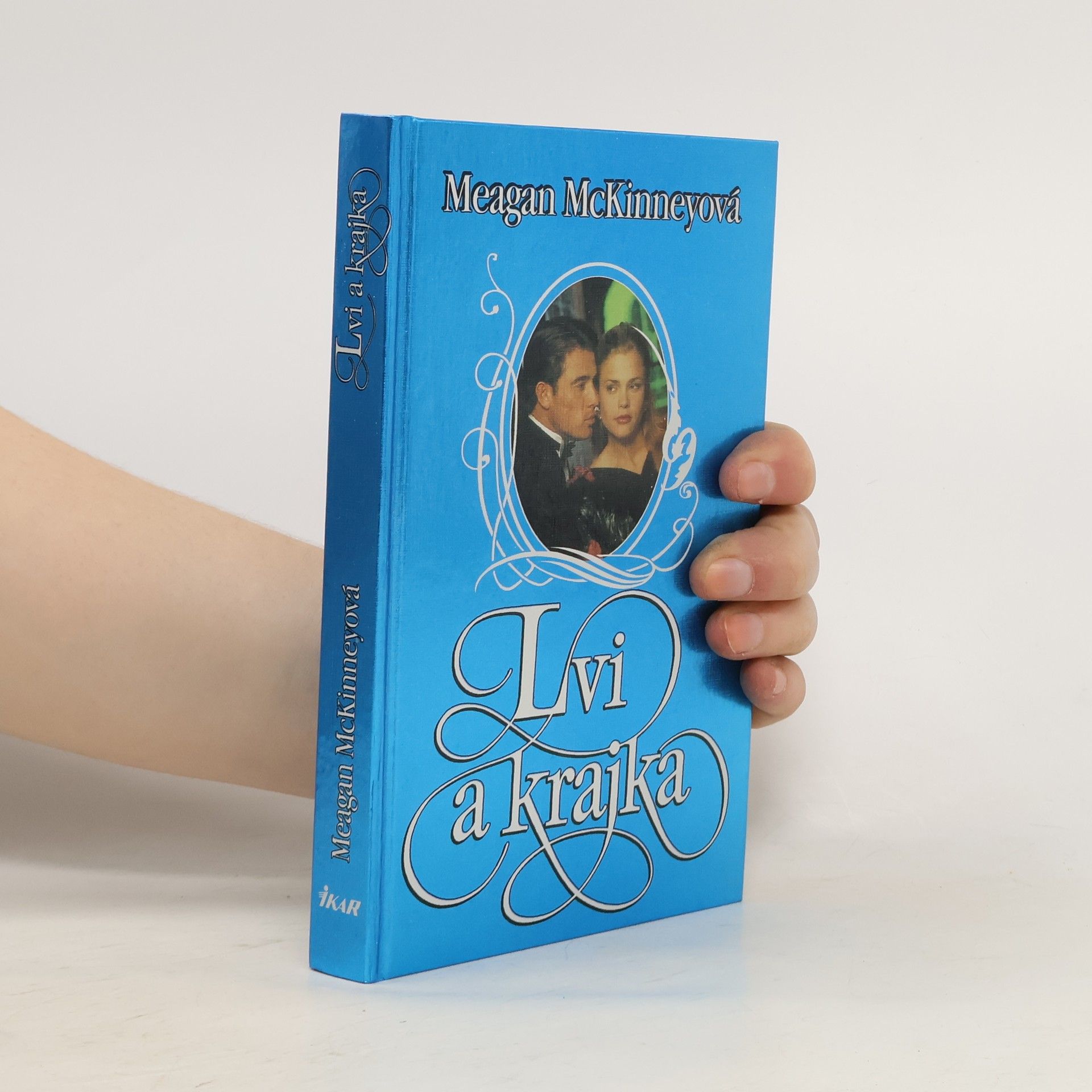 Meagan McKinney Lvi a krajka