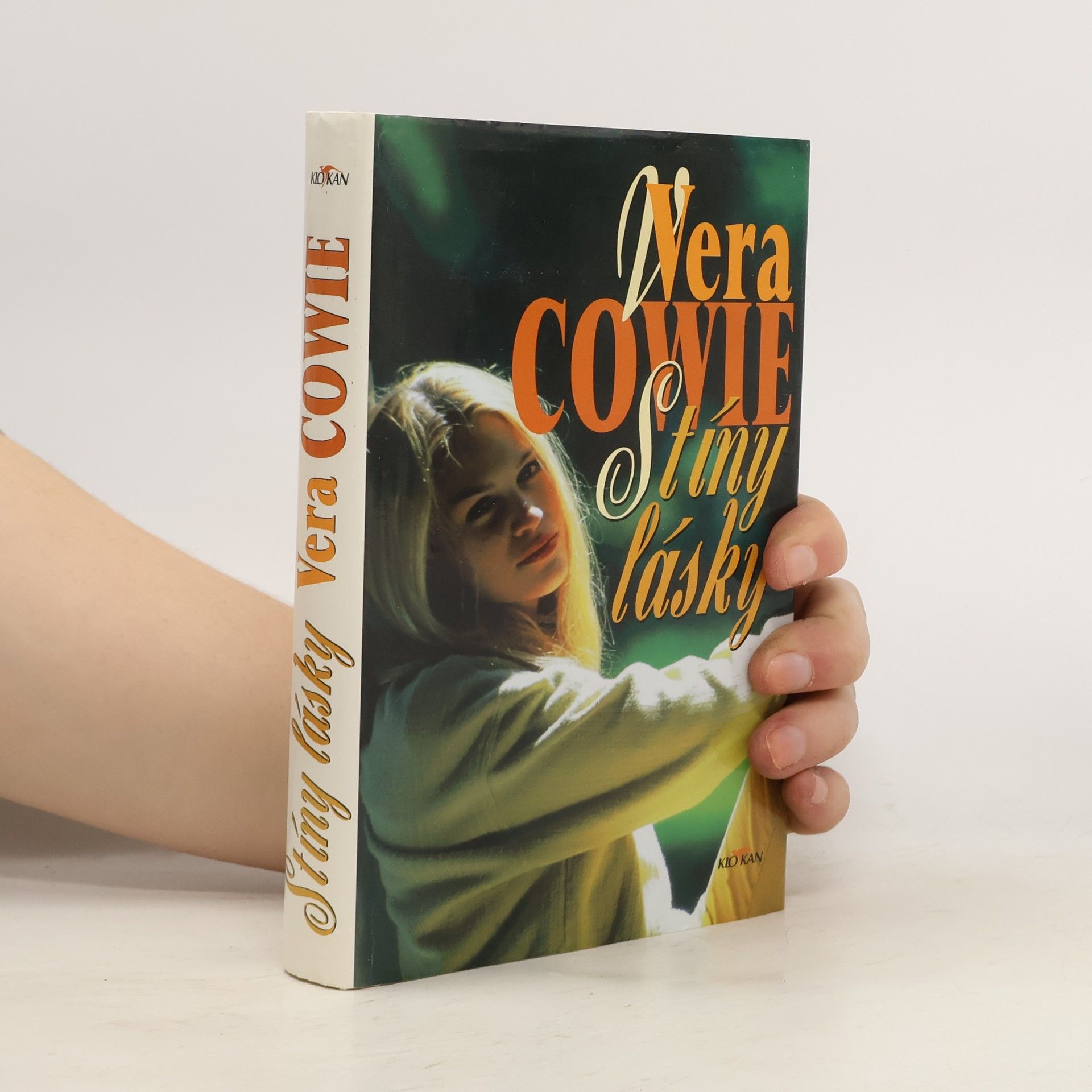 Vera Cowie Stíny lásky